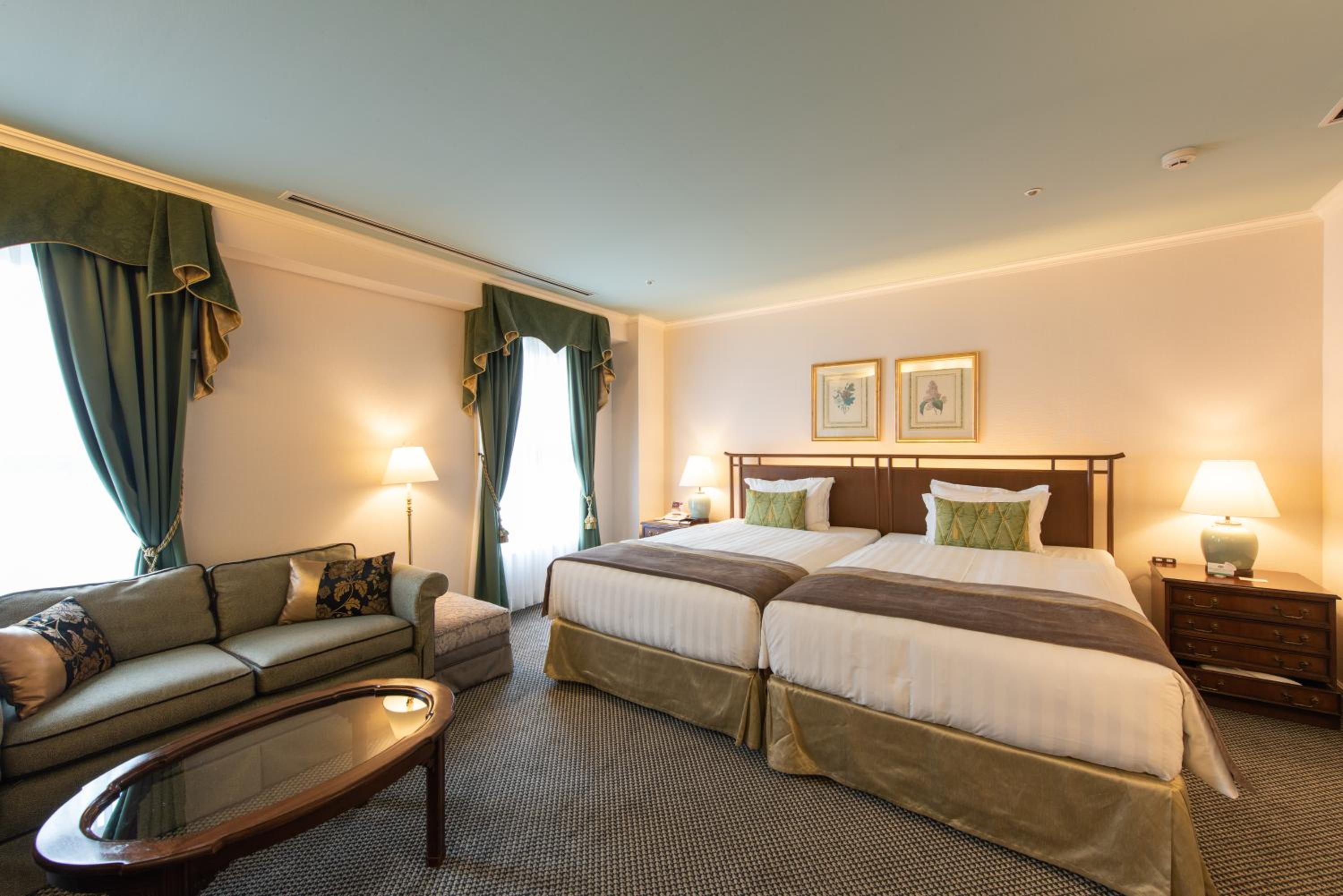 Standard Twin Room