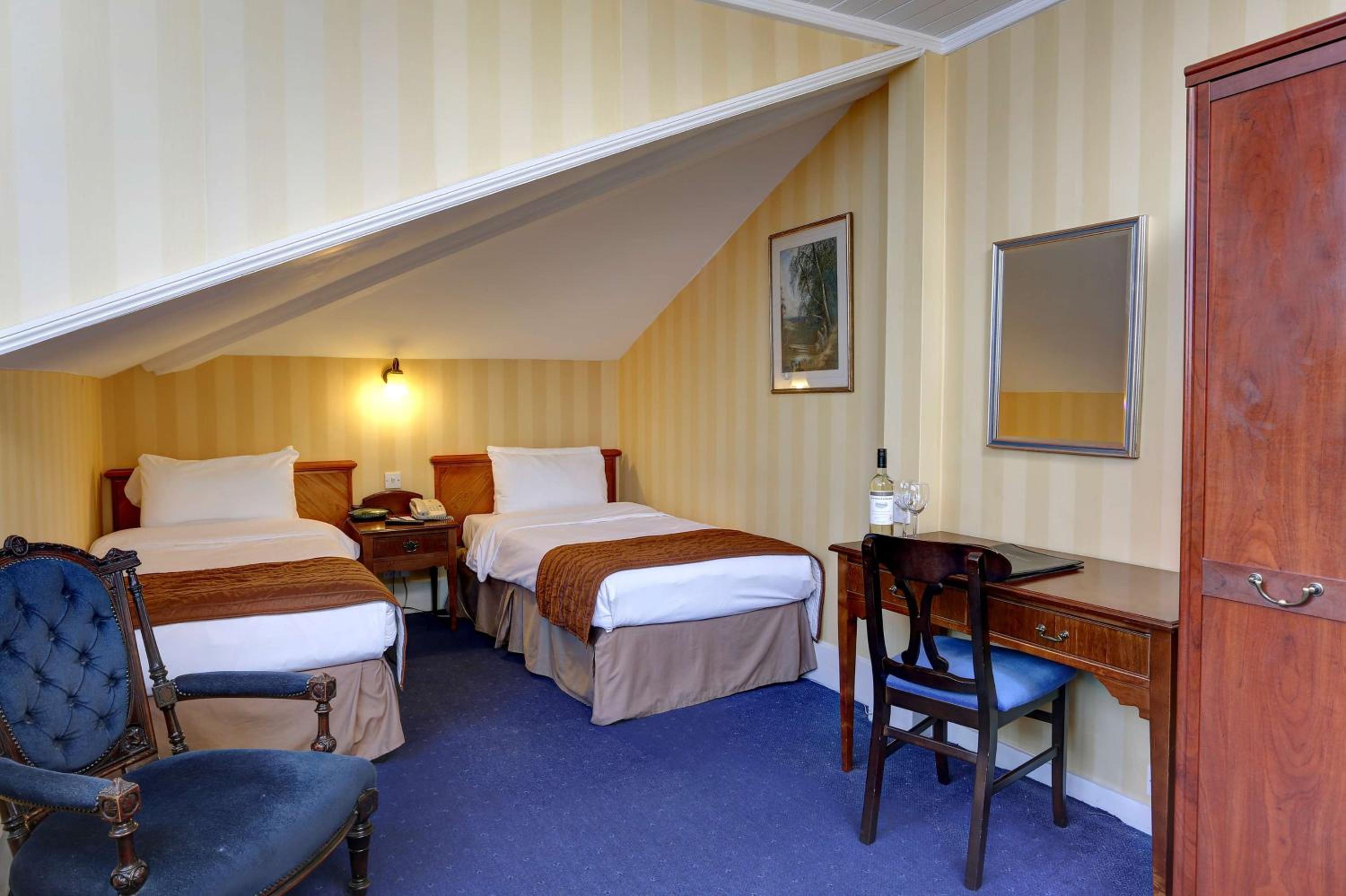Triple Room photo 2