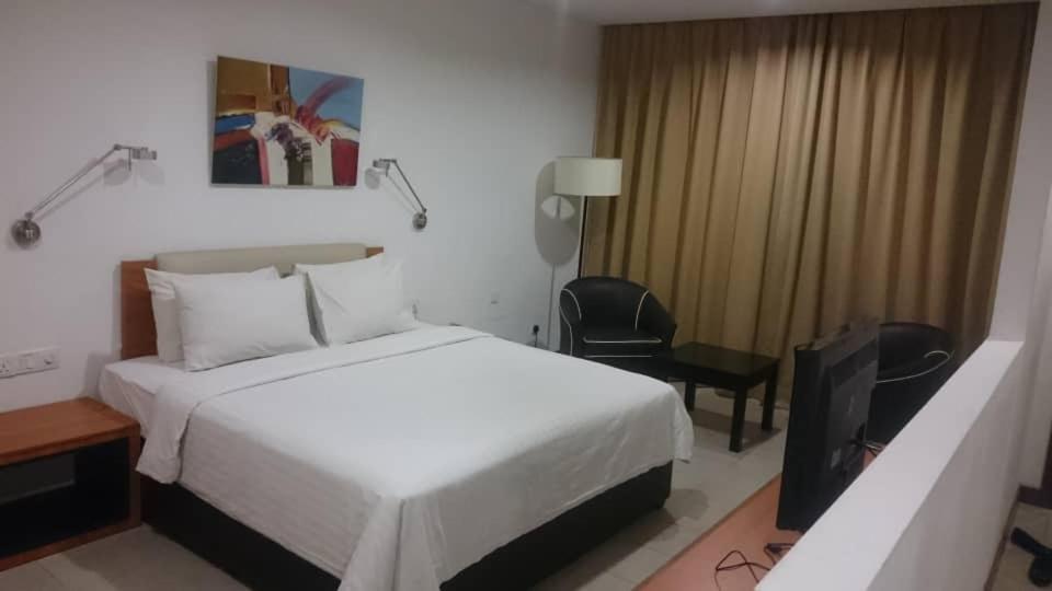 Superior King Room - Photo 2