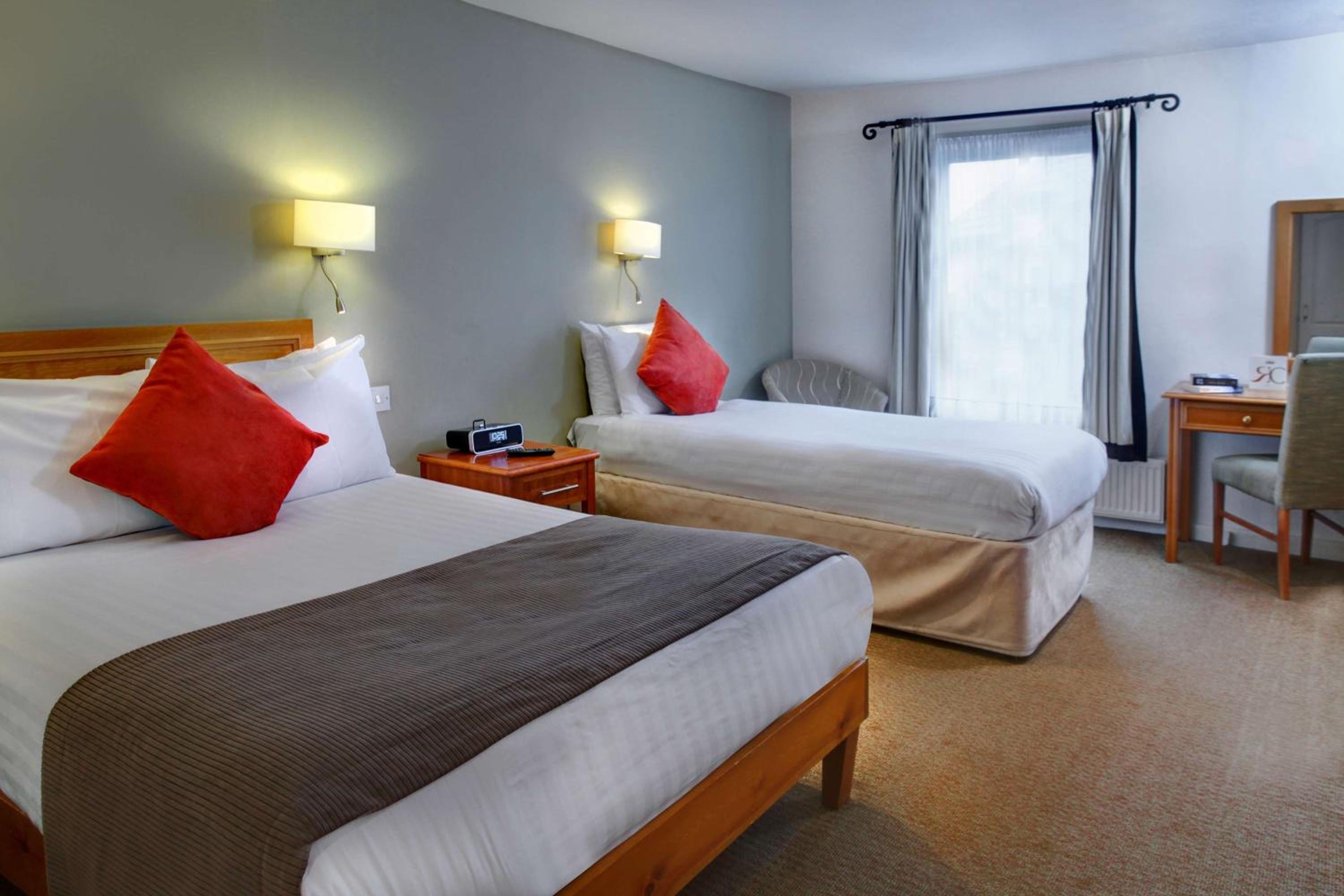 Superior Double Room with Single Bed photo 3
