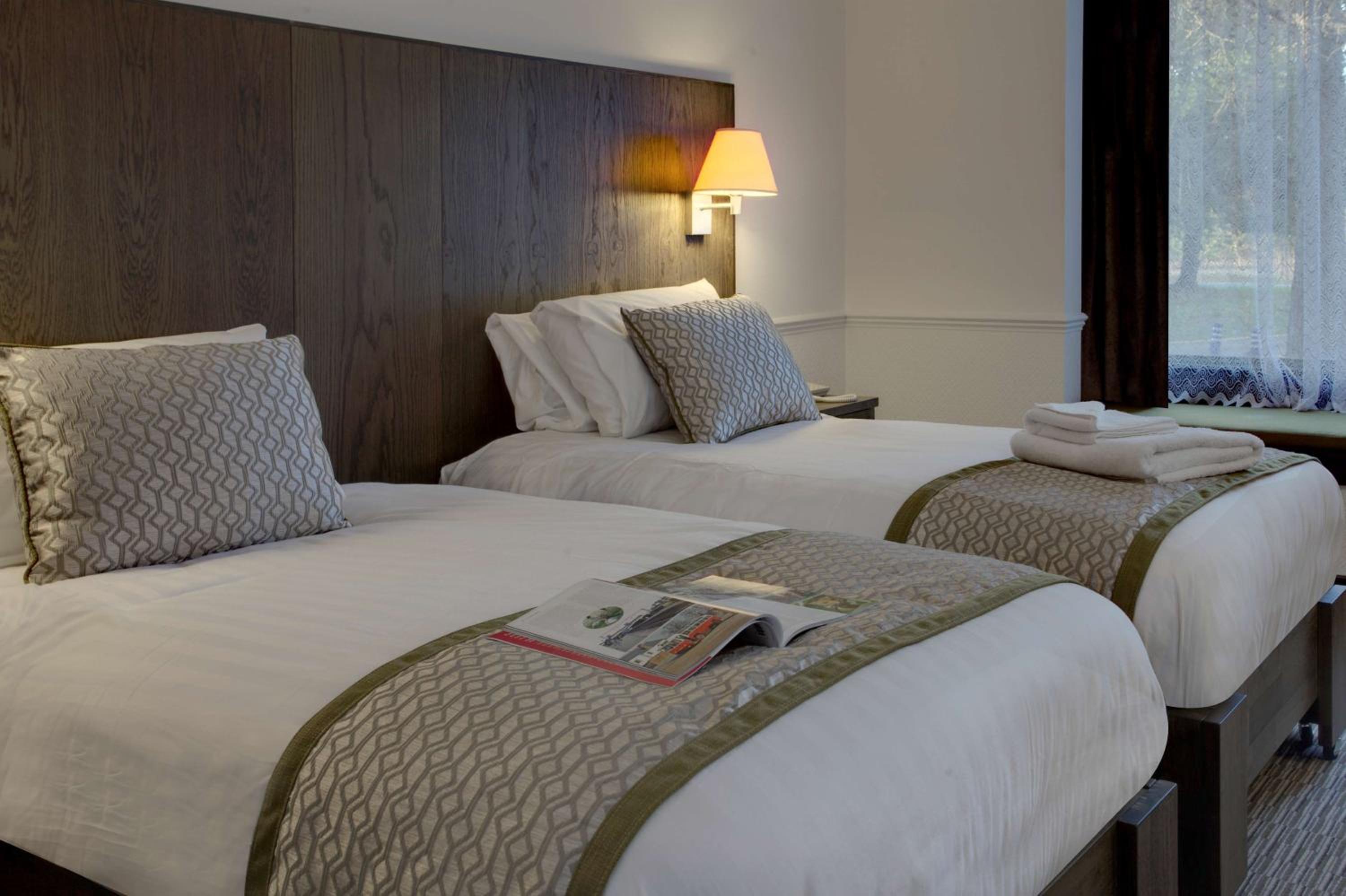 Standard Twin Room - Non-Smoking - Photo 1