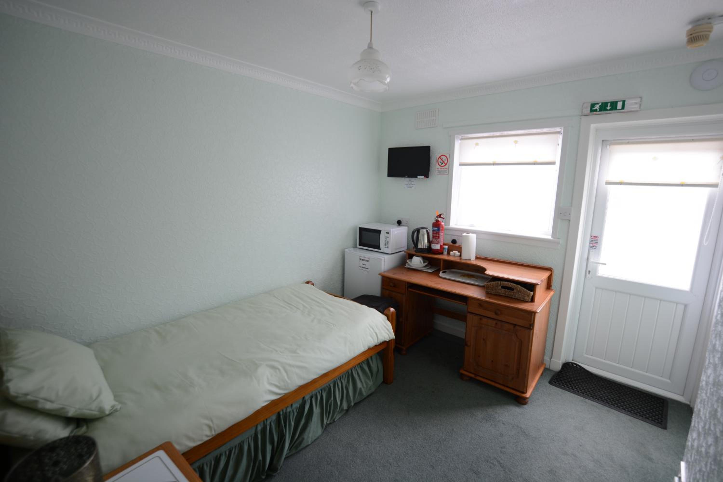 Economy Single Room