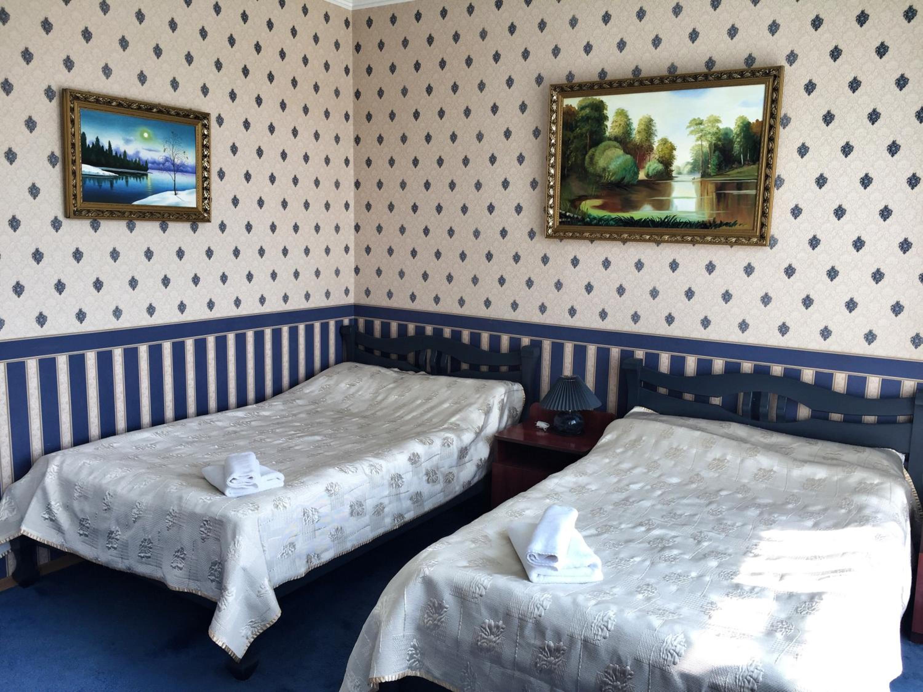 Large Twin Room