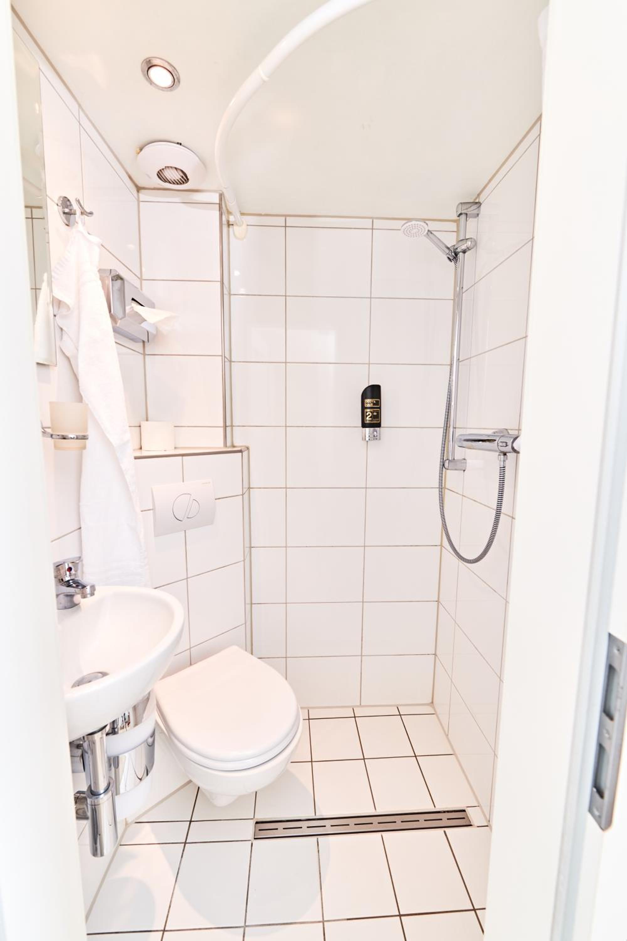 Apartment (1 Adult) photo 2