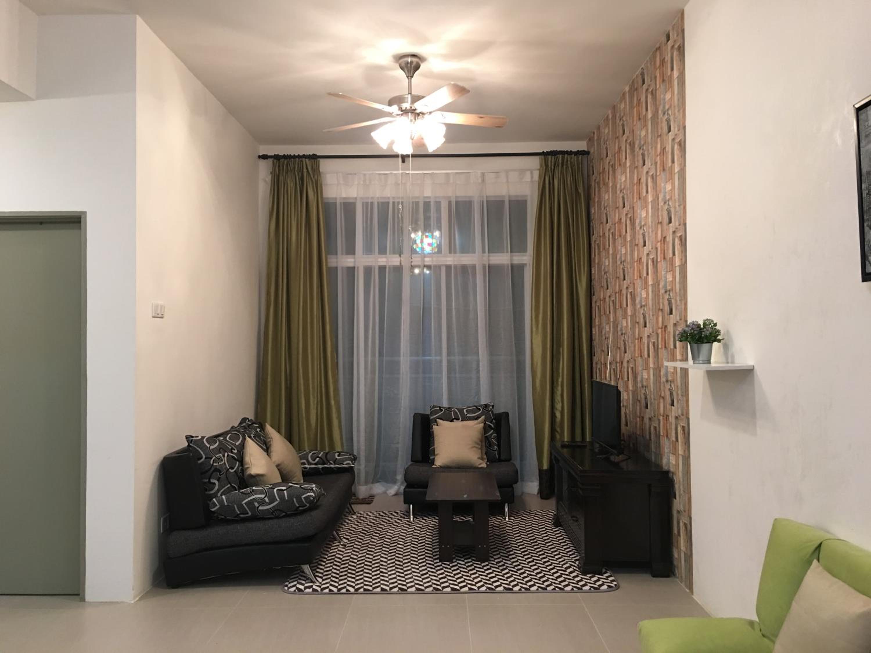 Apartment photo 1
