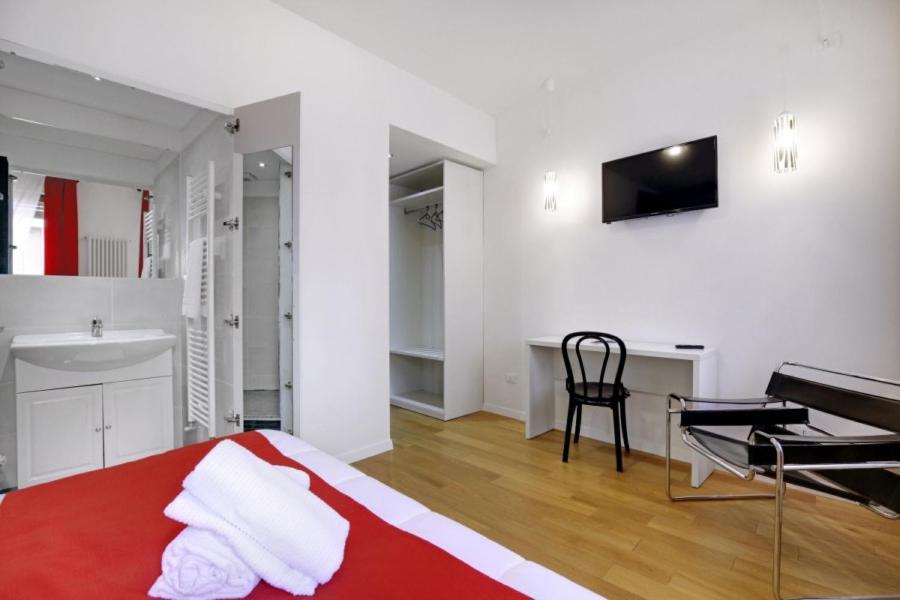 Standard Apartment photo 2