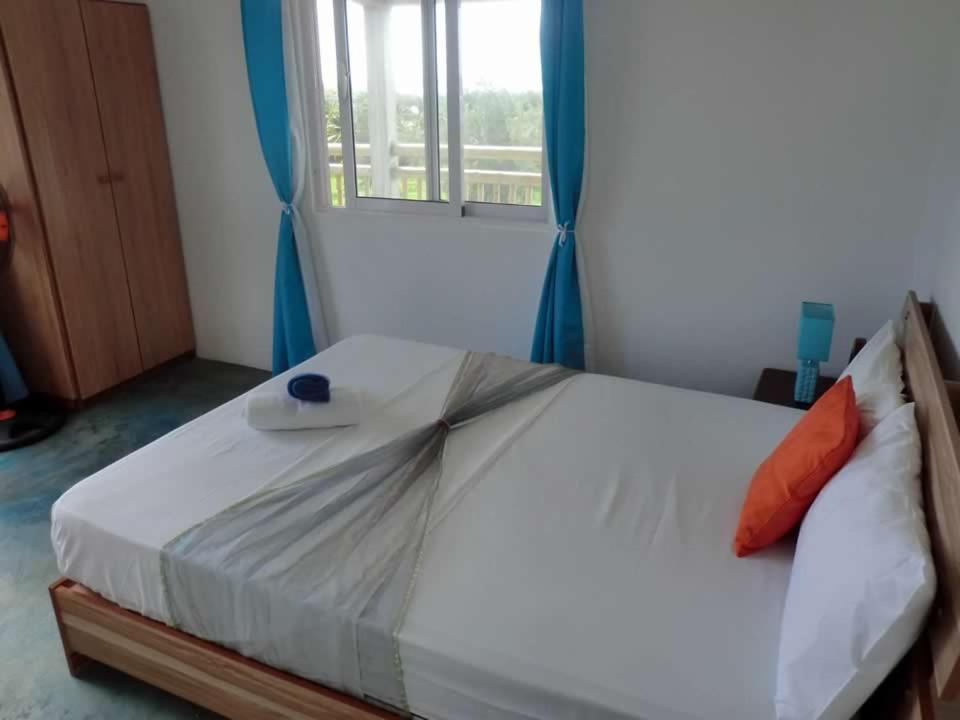 Villa with Sea View photo 2