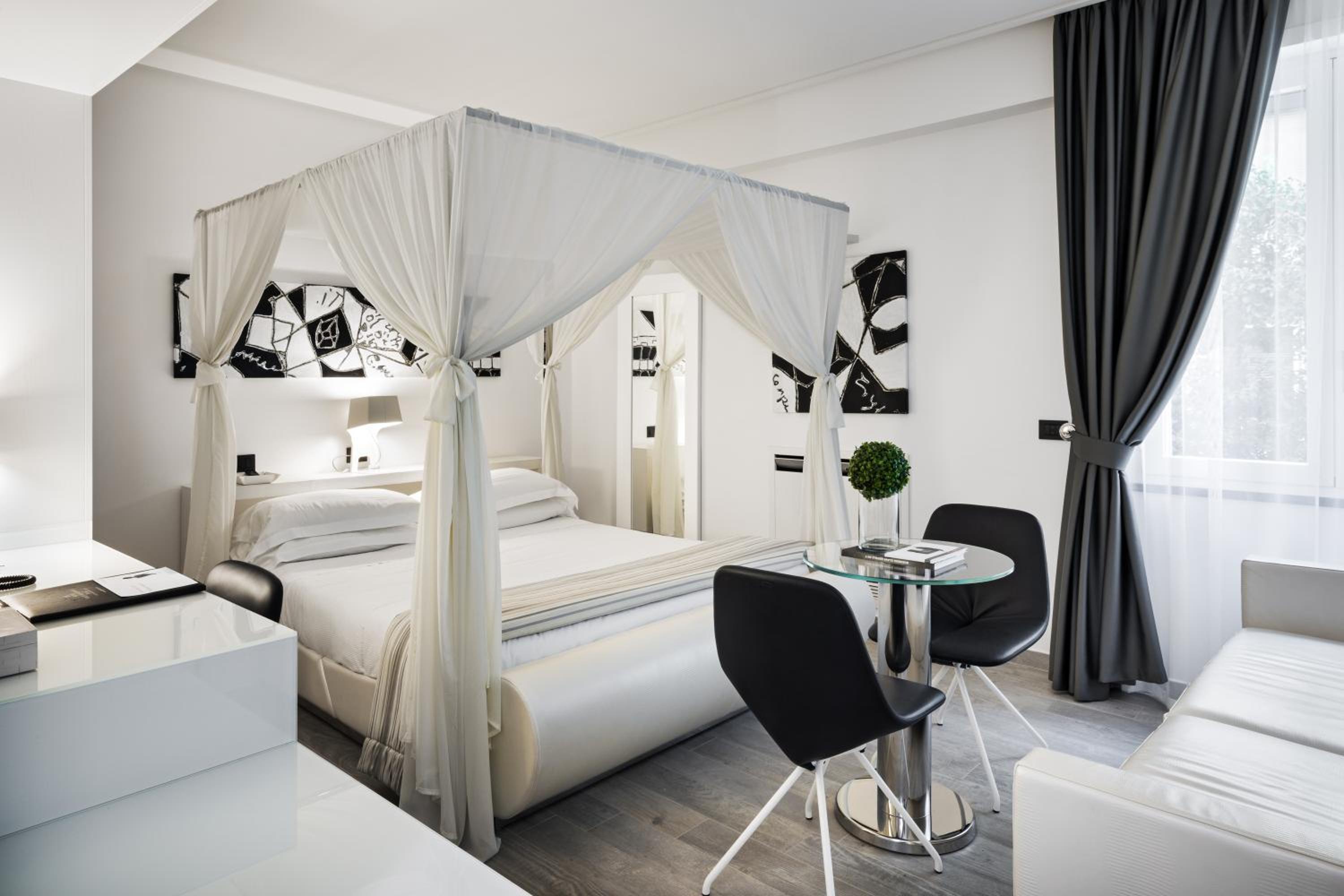 Junior Suite - Separate Building - Photo 1