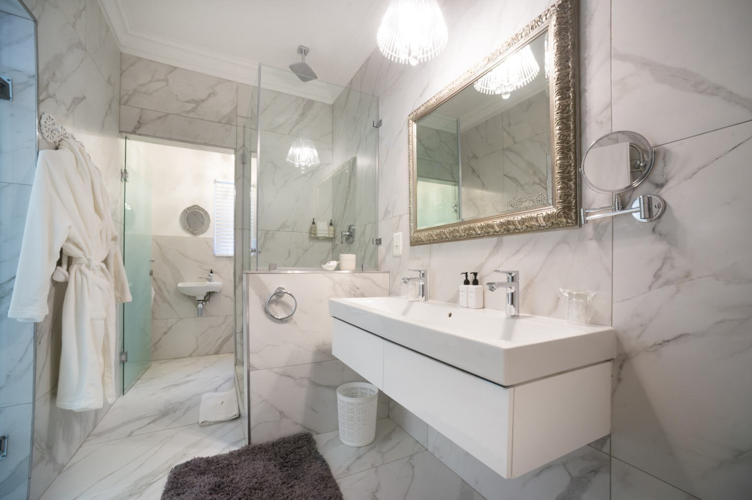 Superior Twin Room - Photo 6