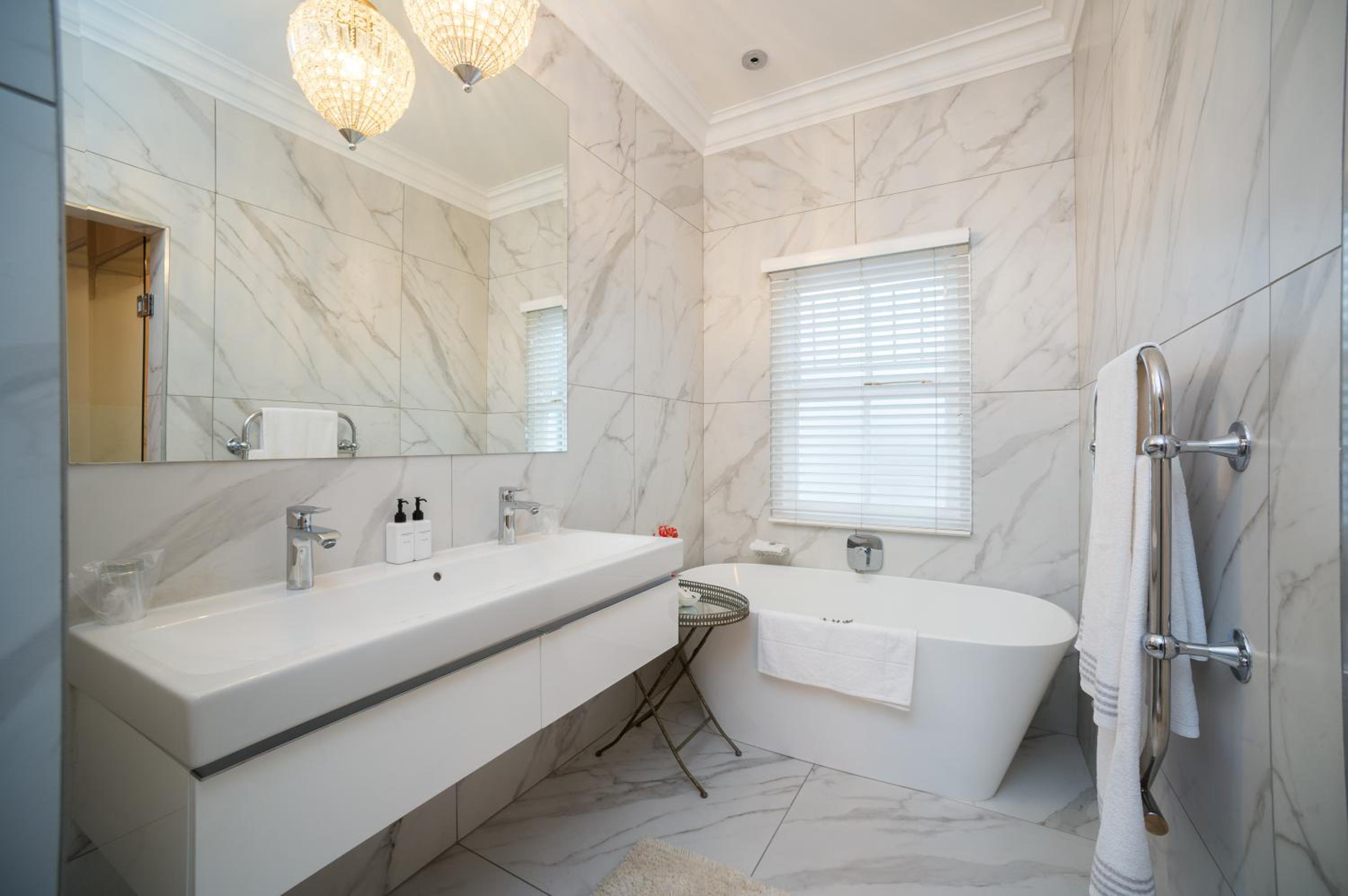 Superior Double Room - Photo 10