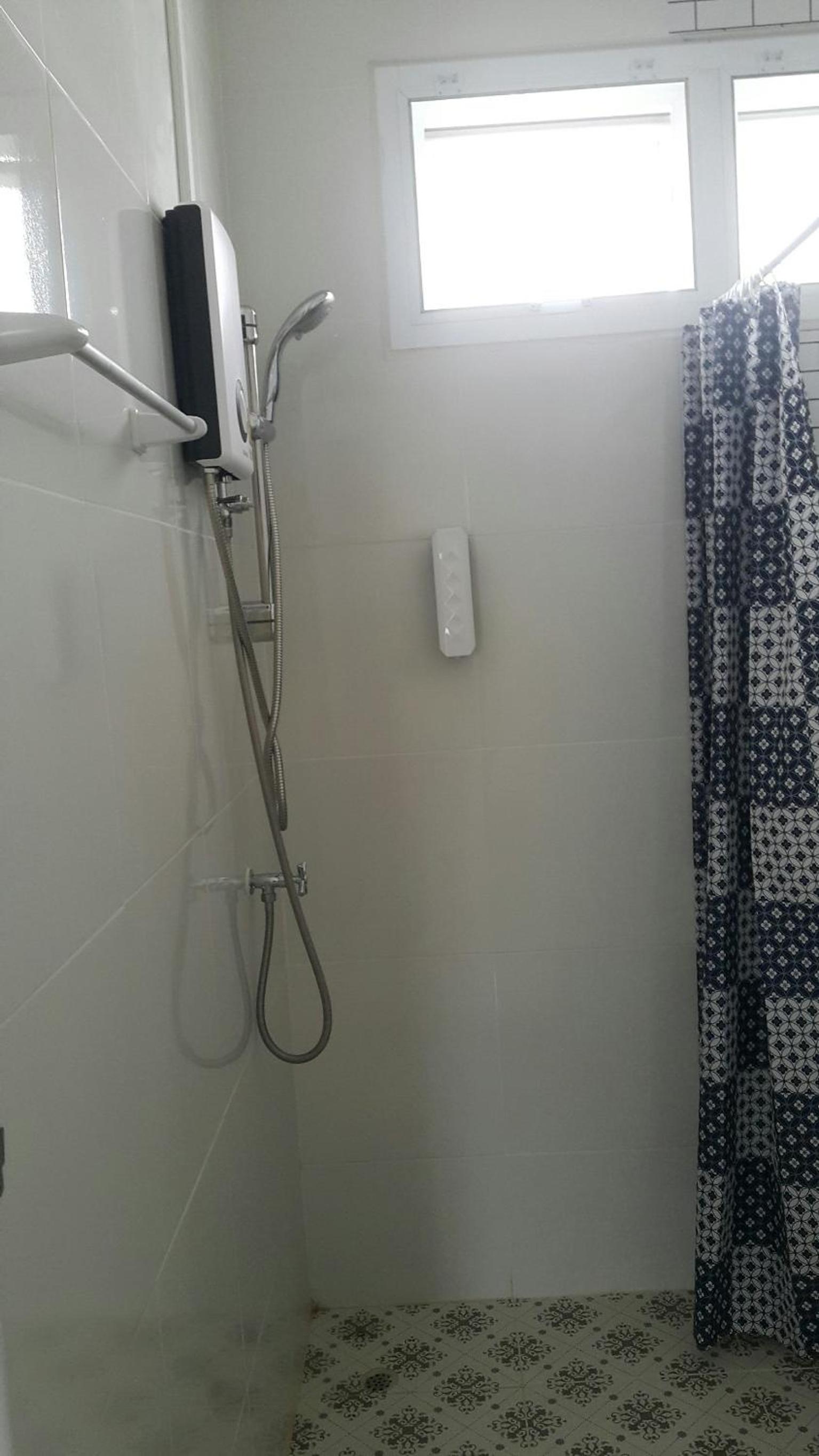 Double Room - Photo 3