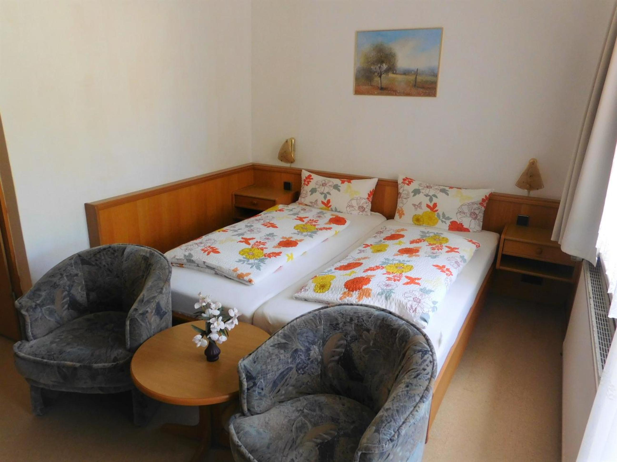 Double Room - Photo 7