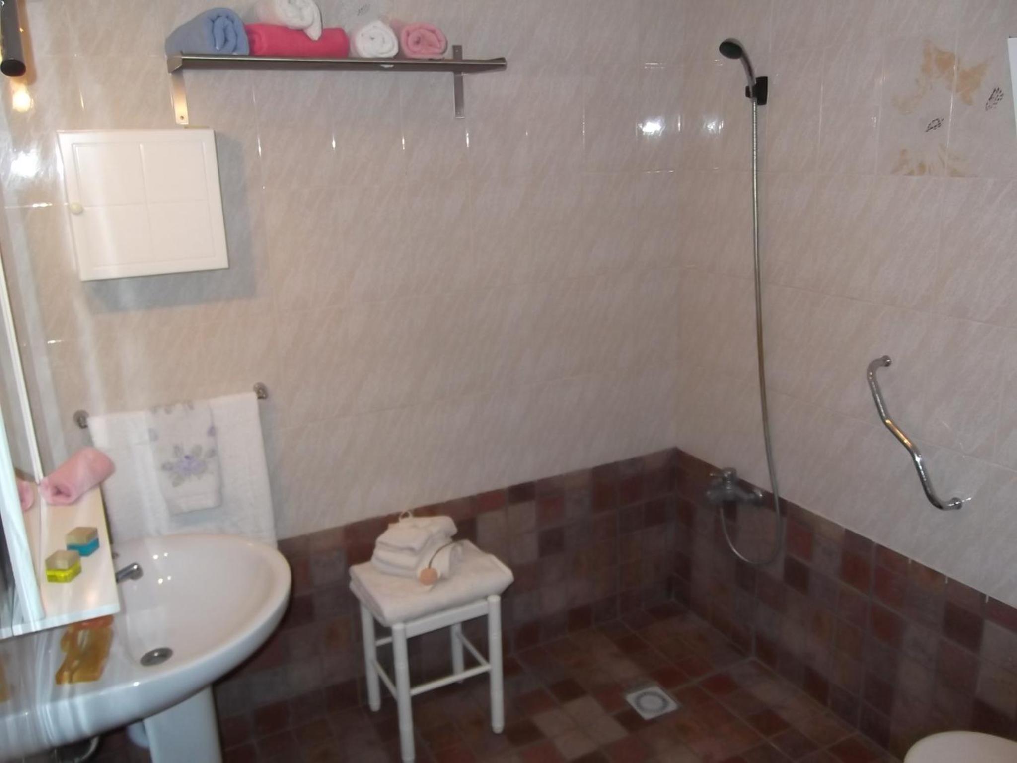 Habitación doble con baño compartido
