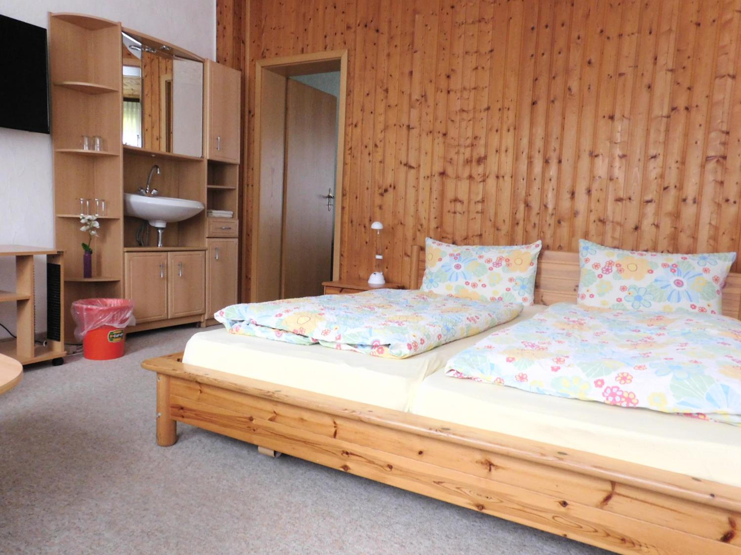 Quadruple Room - Photo 6
