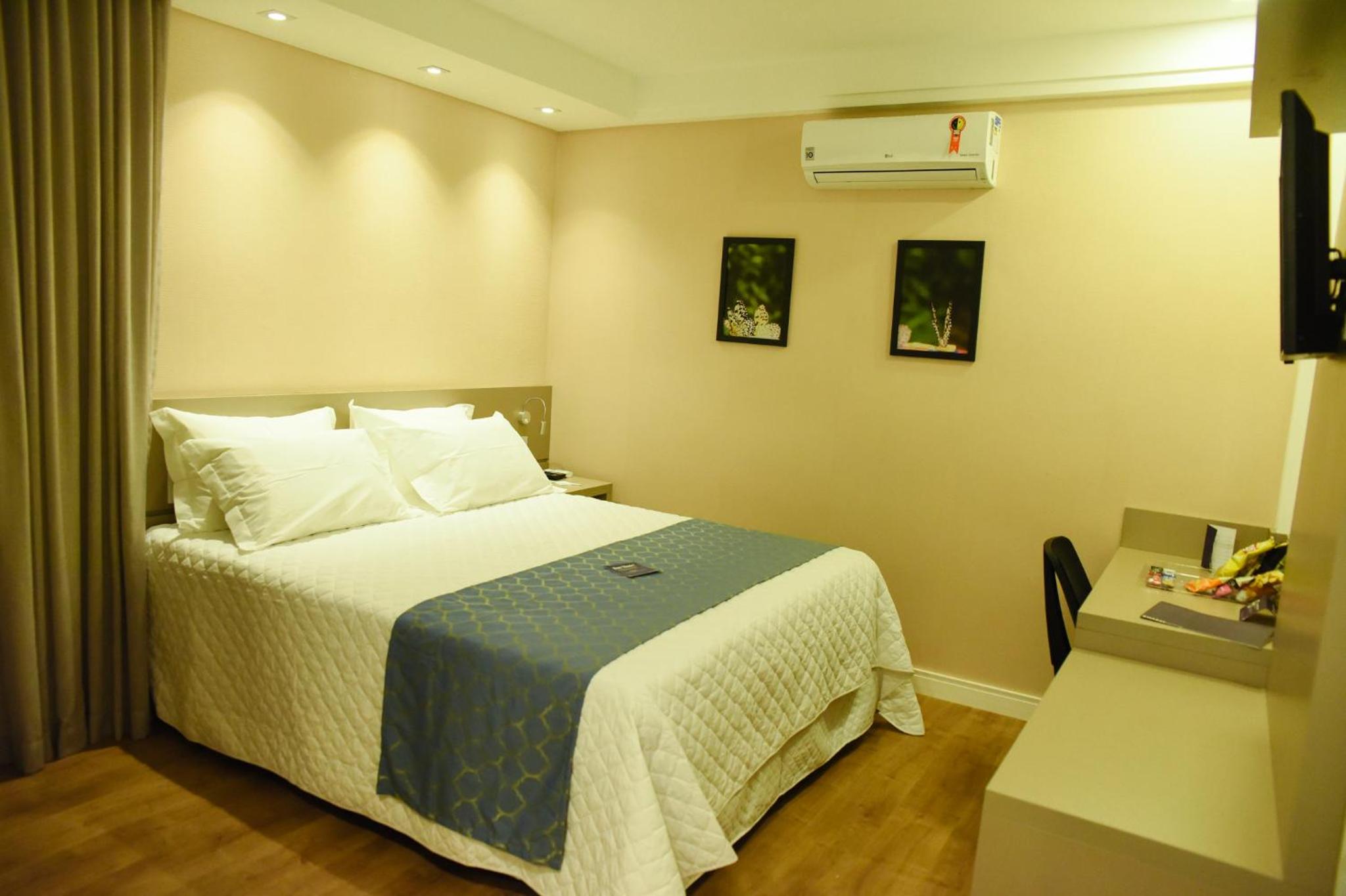 Double Room - Disability Access photo 2