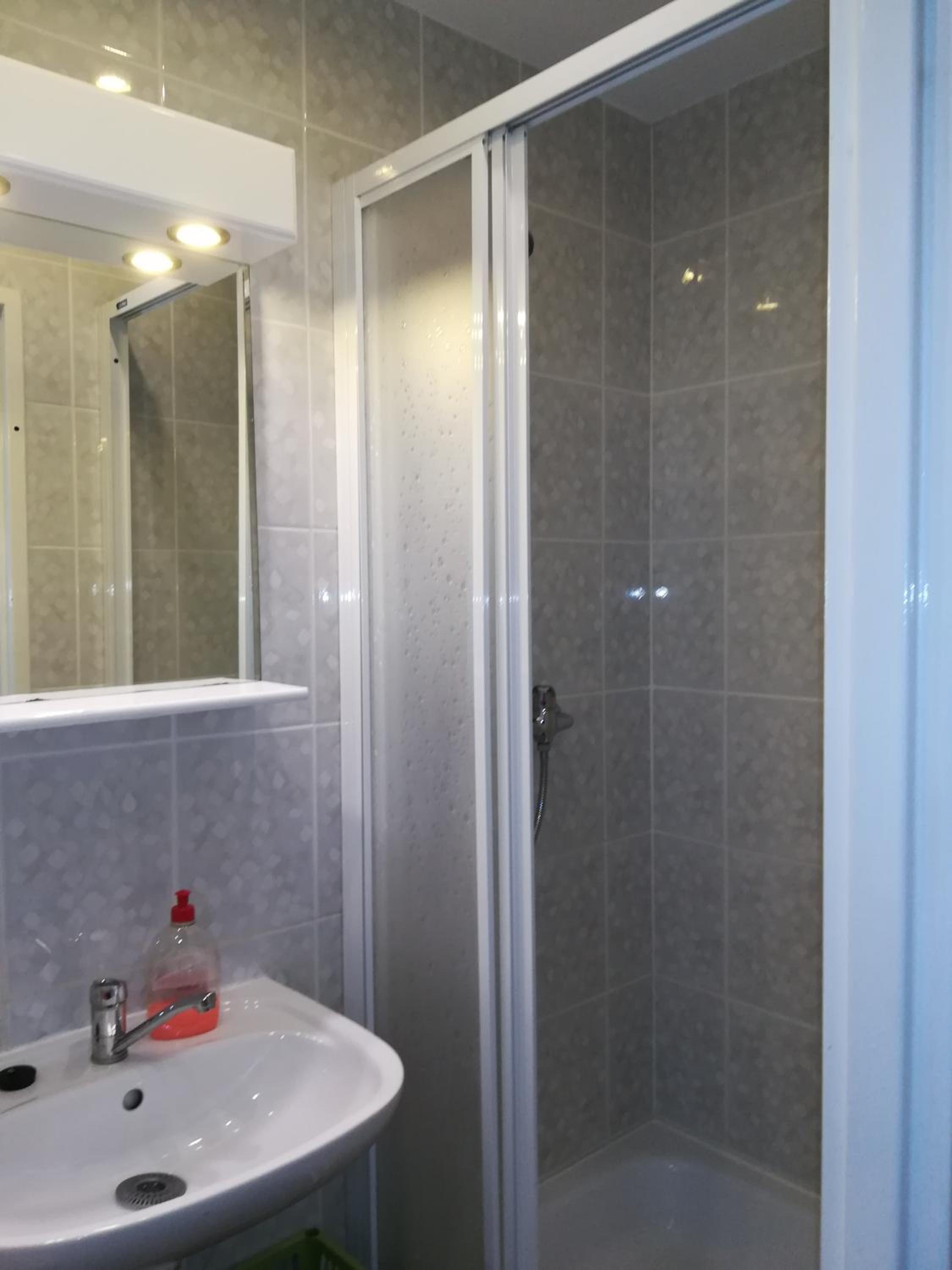 Quadruple Room with Private Bathroom