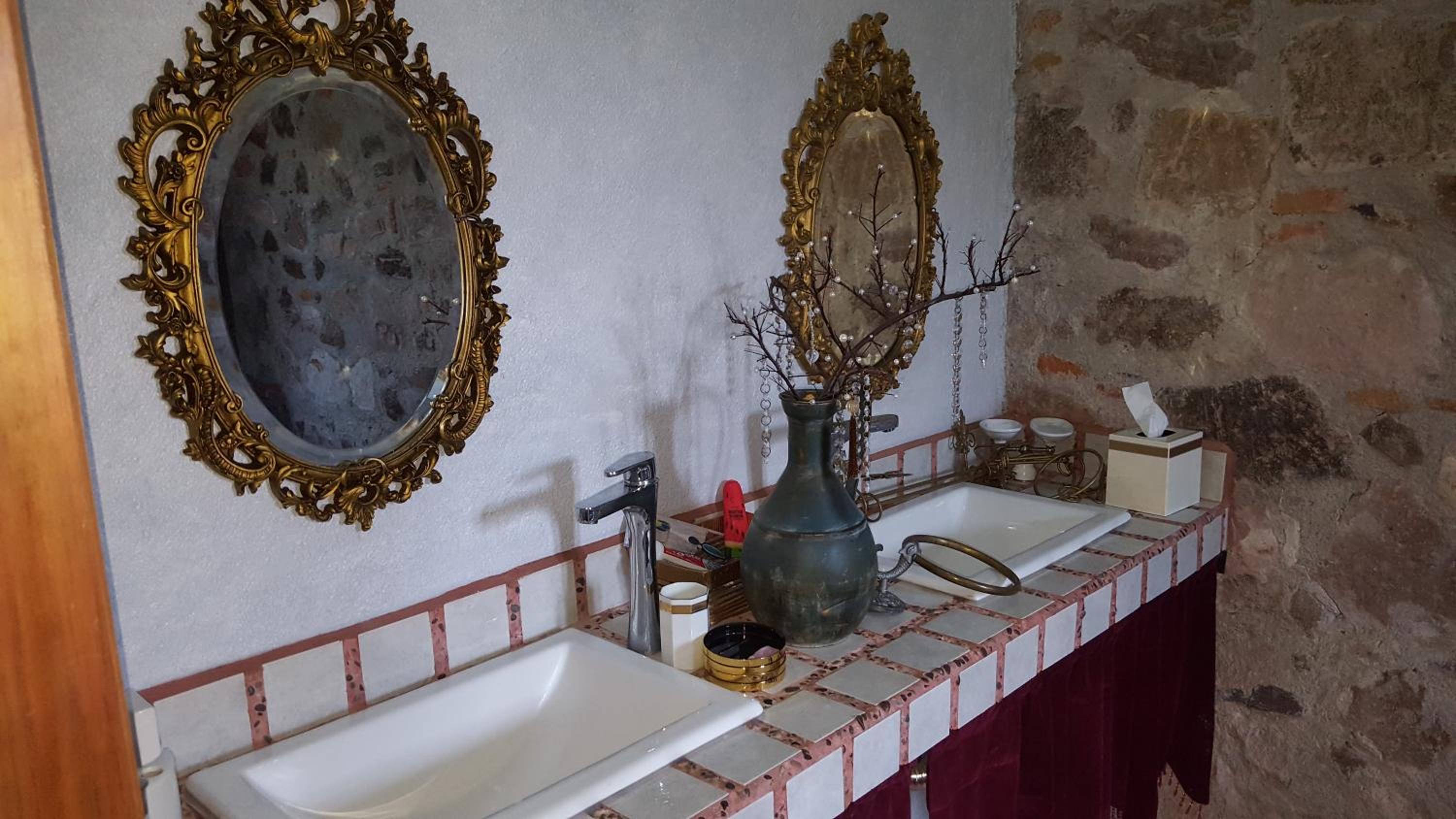 Luxury Triple Room - Photo 2