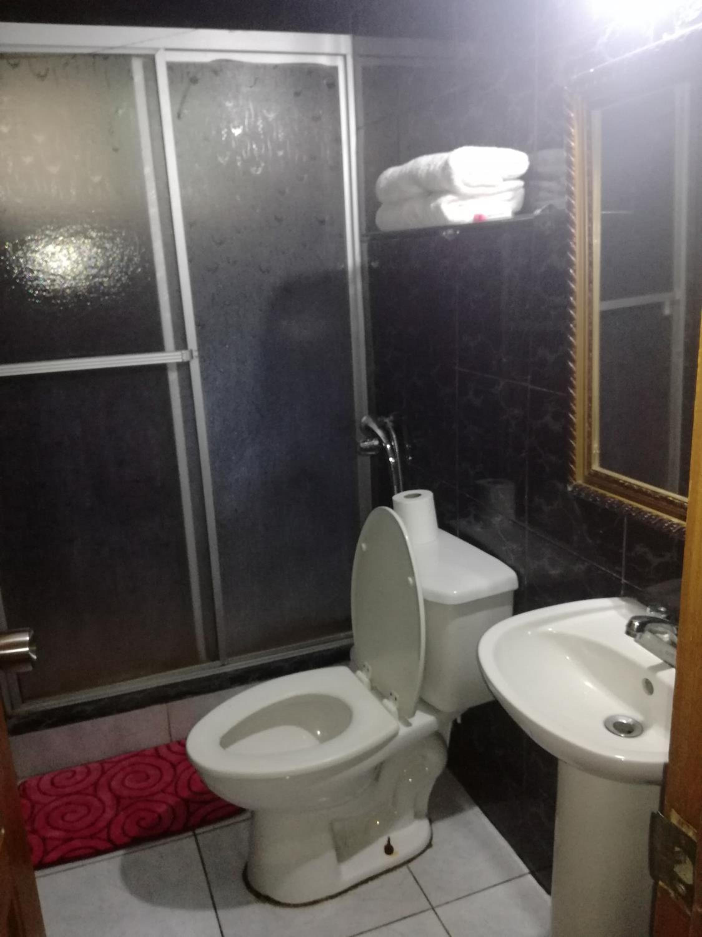 Budget Double Room photo 3