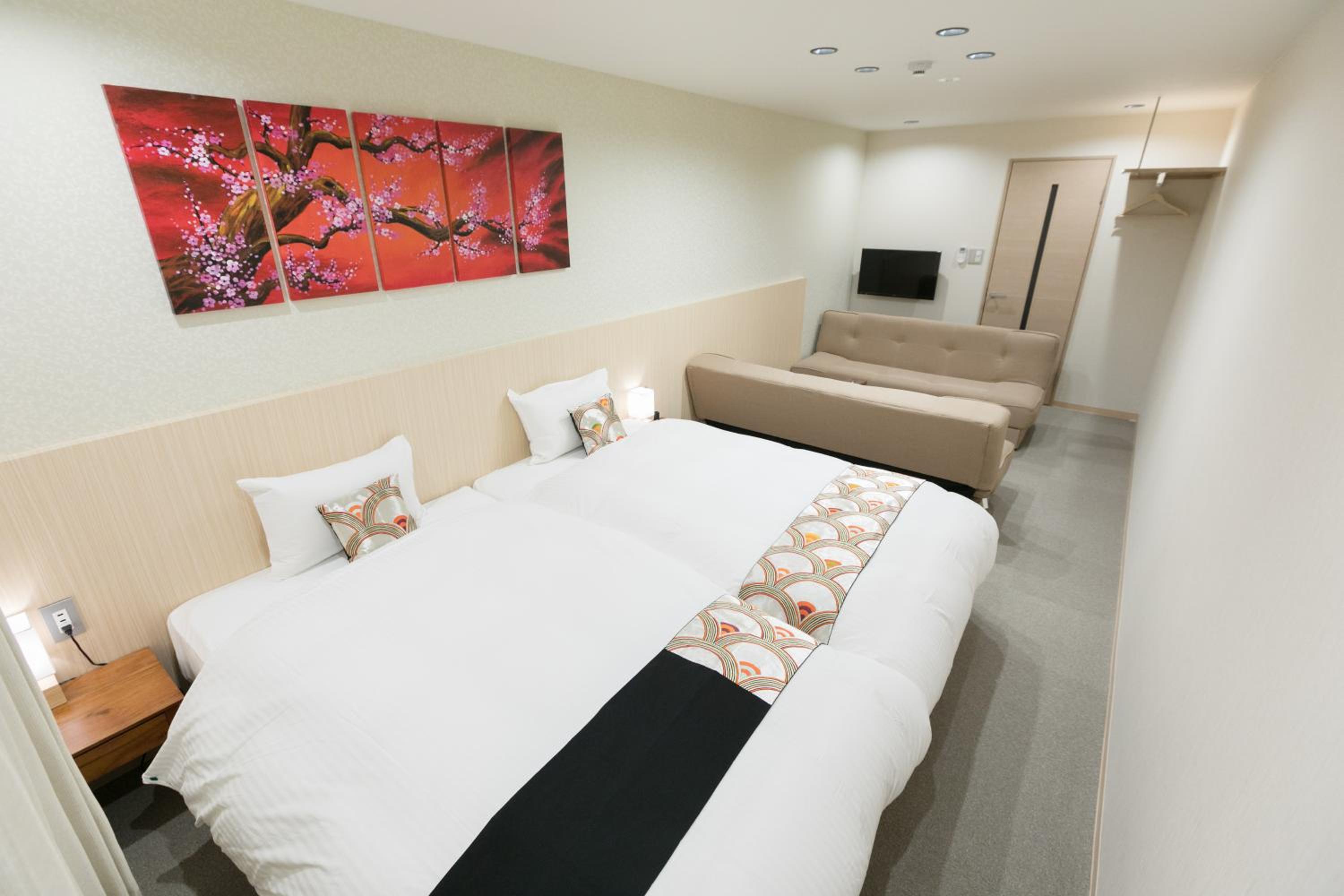 Deluxe Apartment