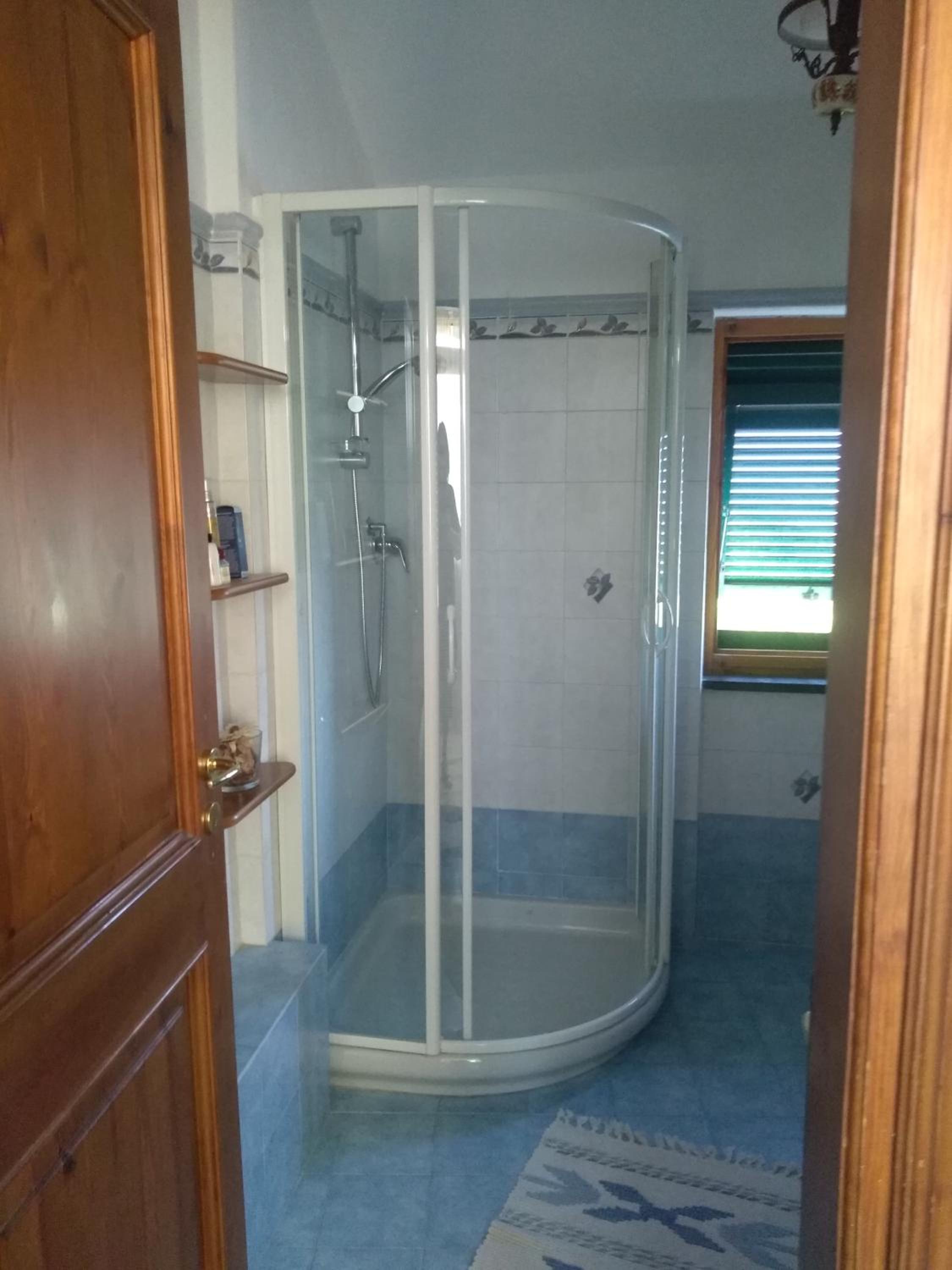 Double or Twin Room with Shared Bathroom photo 3
