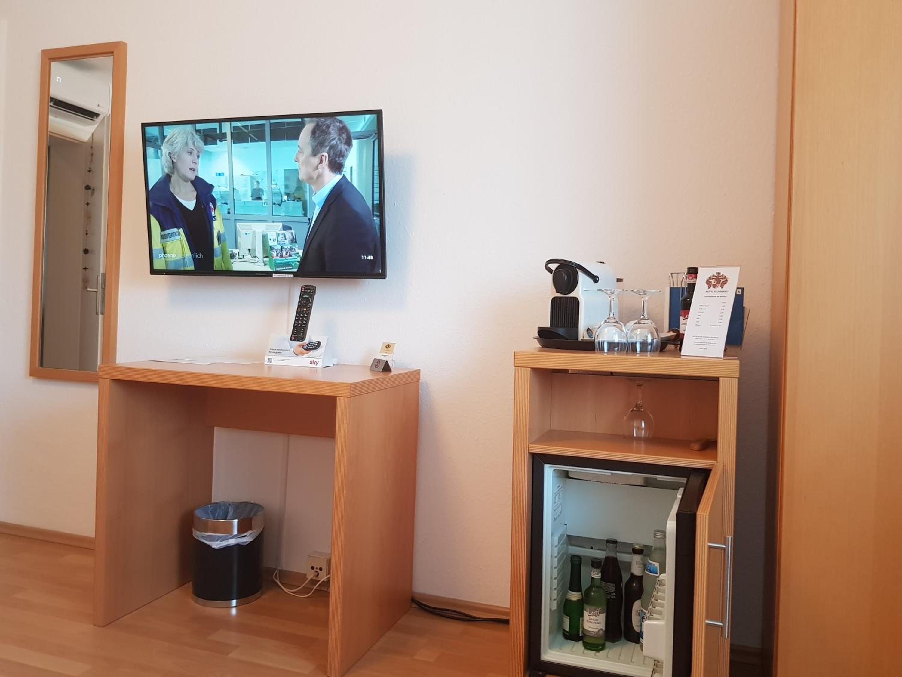 Single Room photo 2