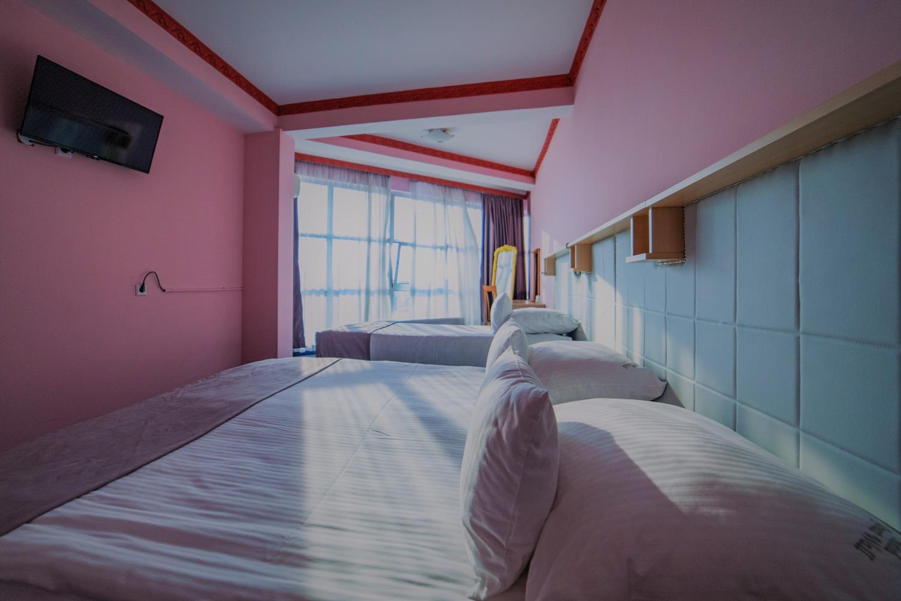 Comfort Triple Room
