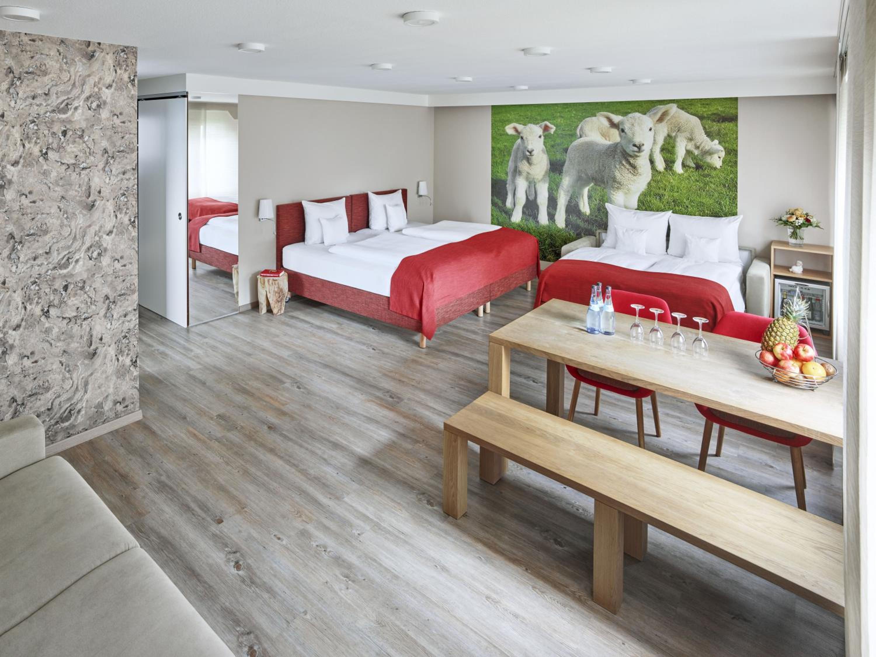 Premium Deluxe Room - Photo 7