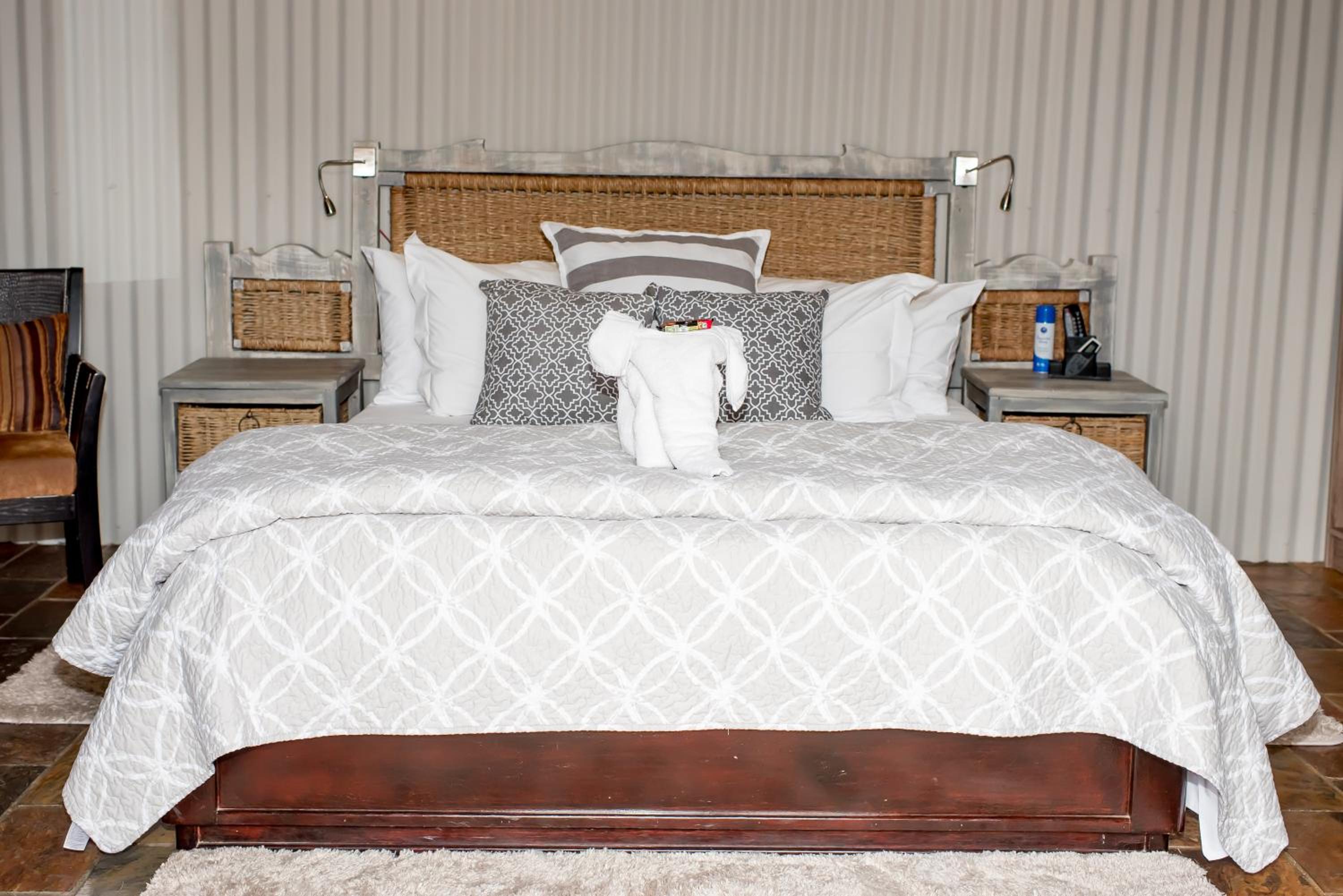 Queen Room - Photo 3