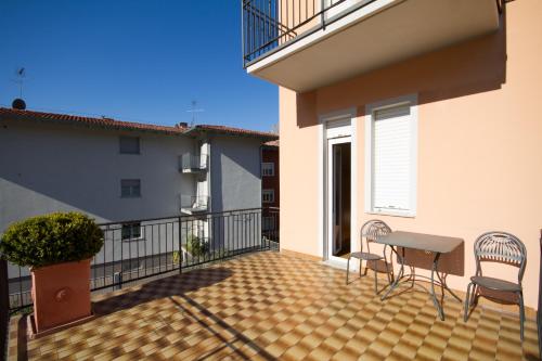 Double or Twin Room with Balcony photo 2