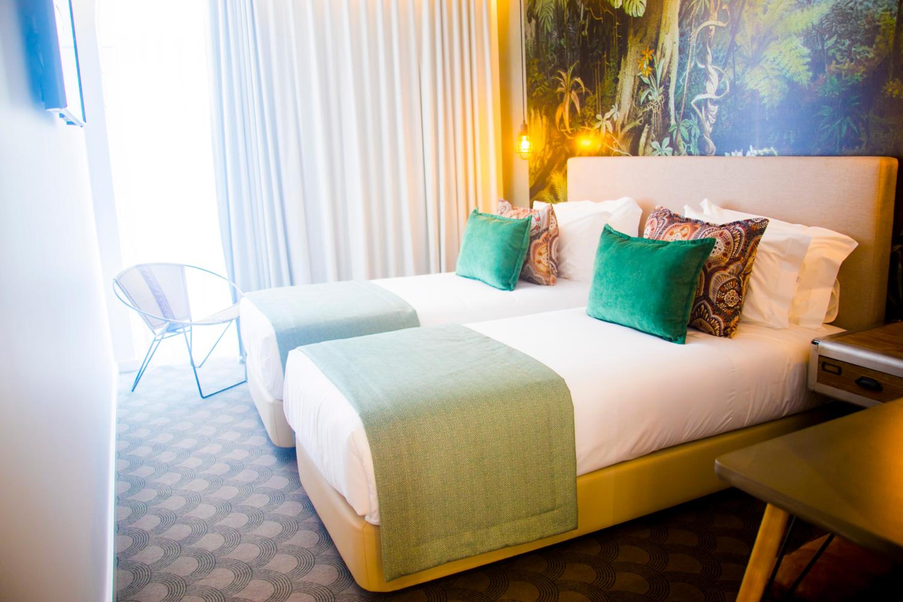 Premium Double or Twin Room photo 3