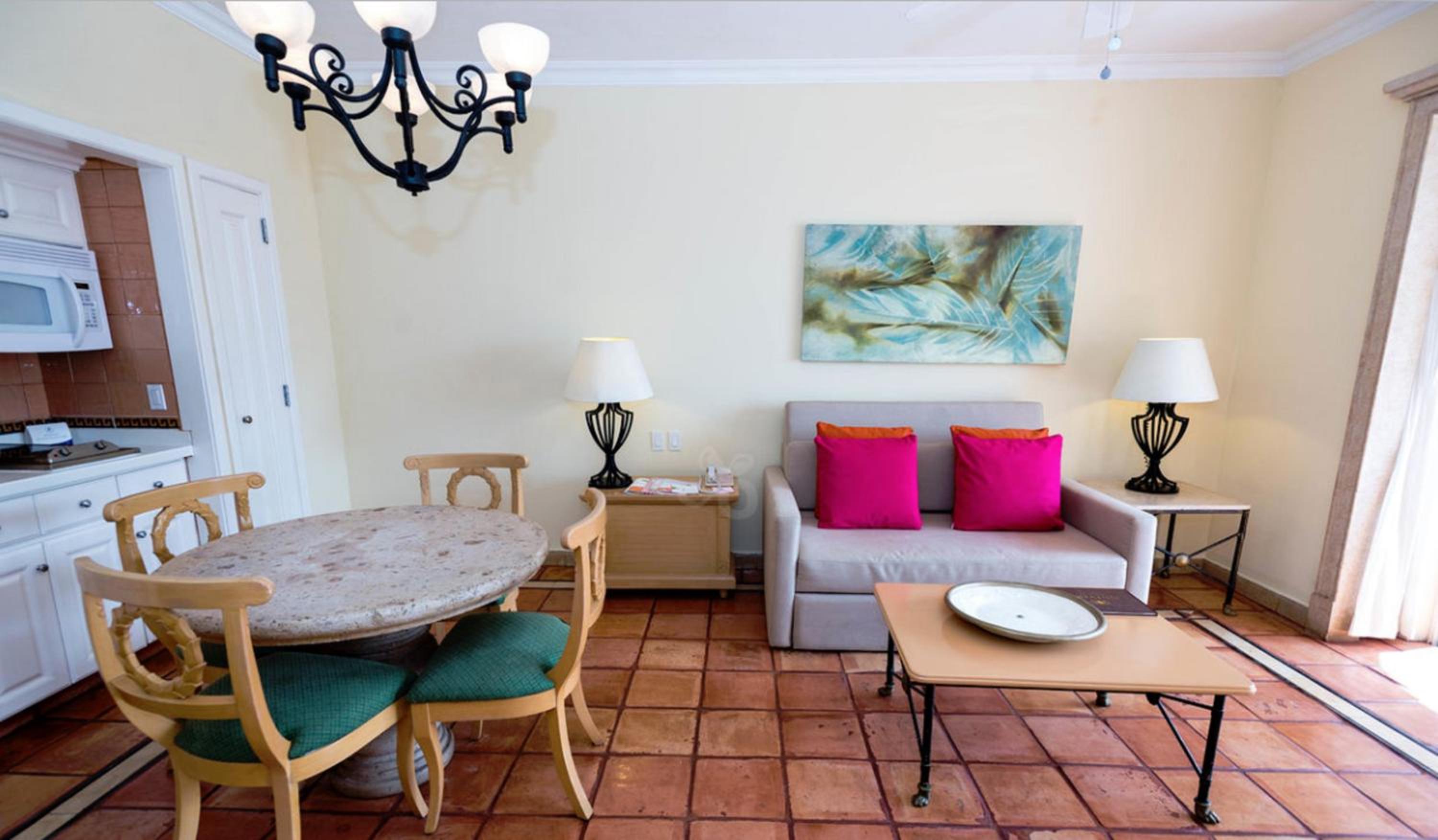 Junior Suite with Balcony - Photo 1