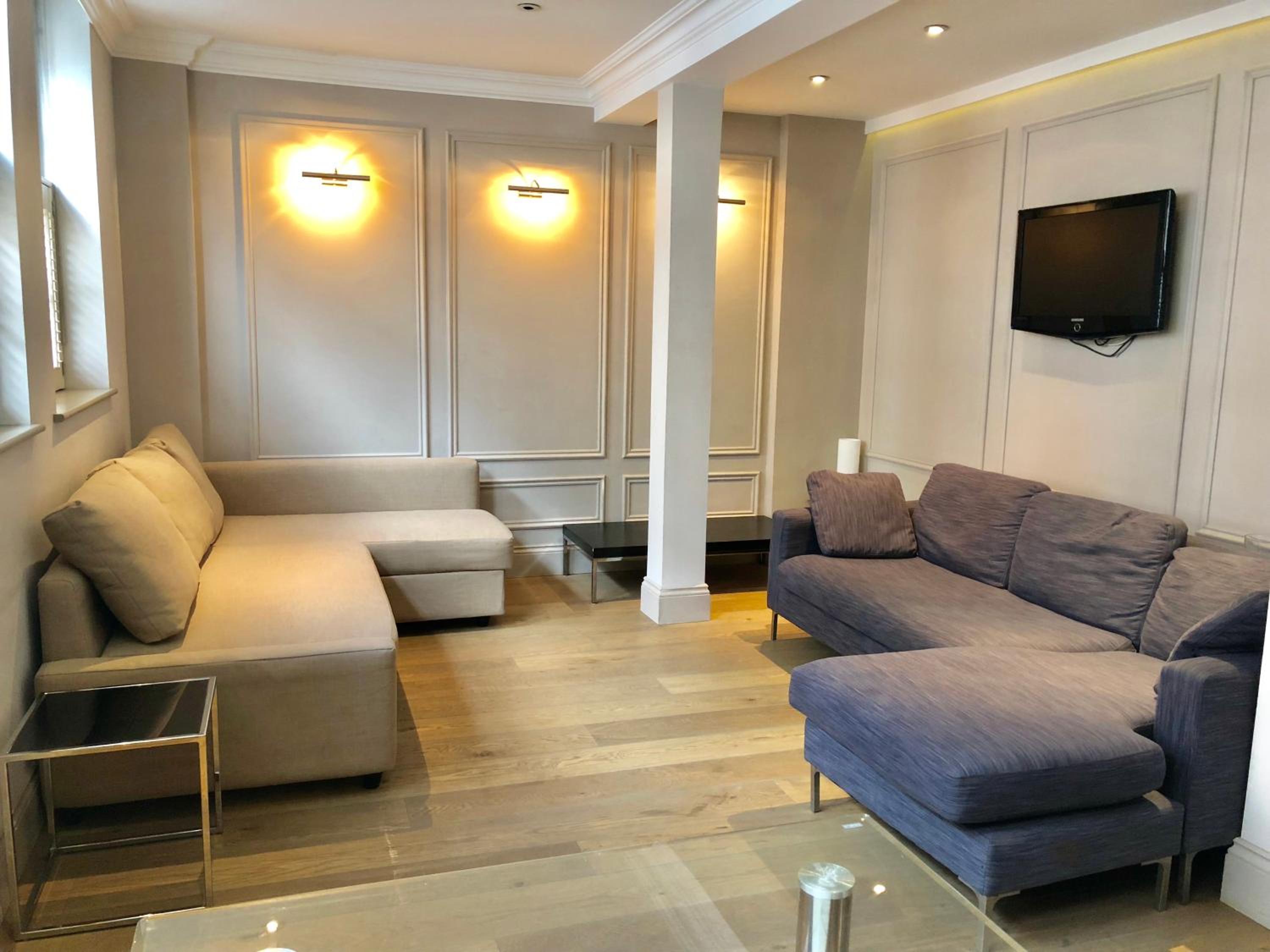 Apartment - Ground Floor photo 3