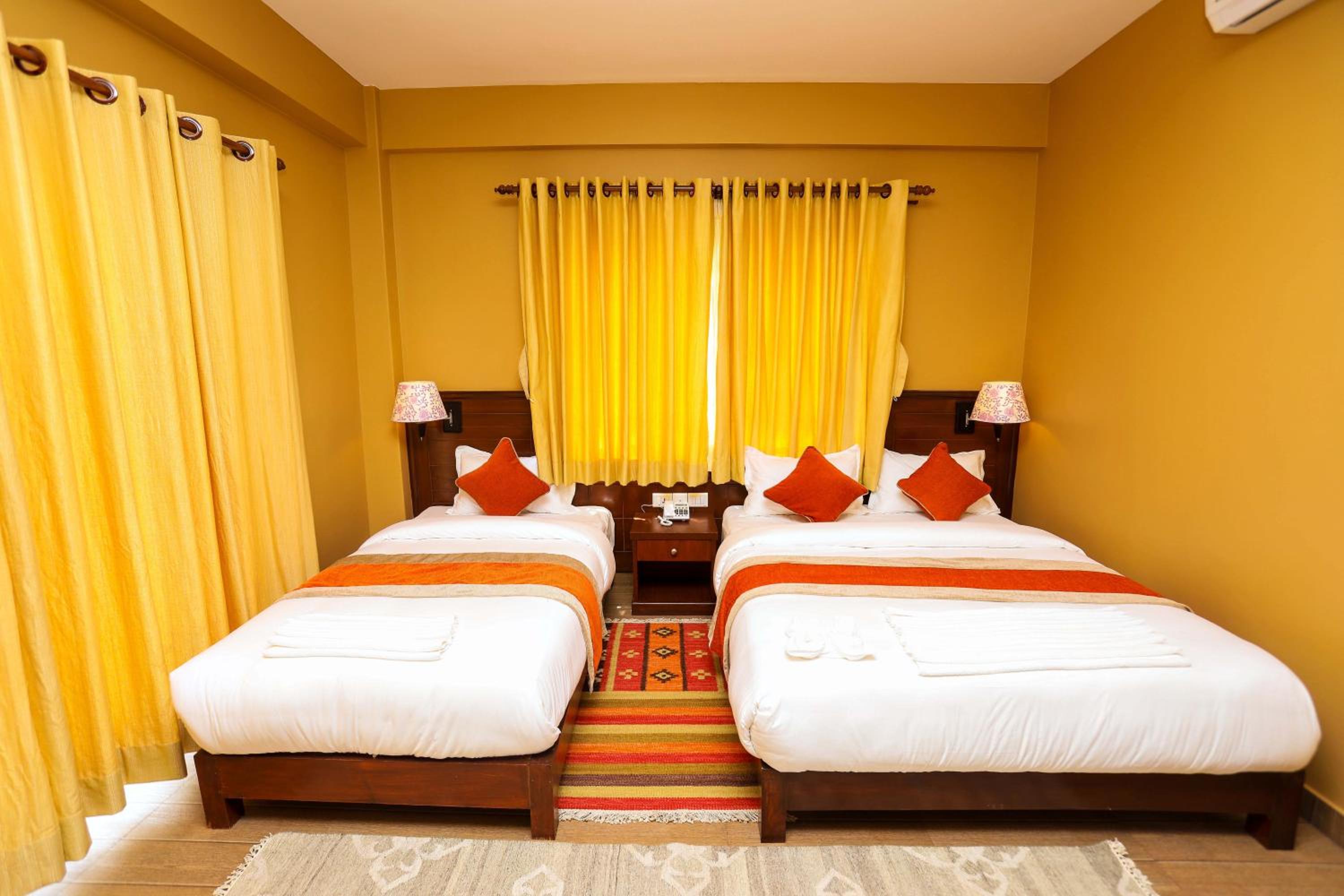 Deluxe Twin Room