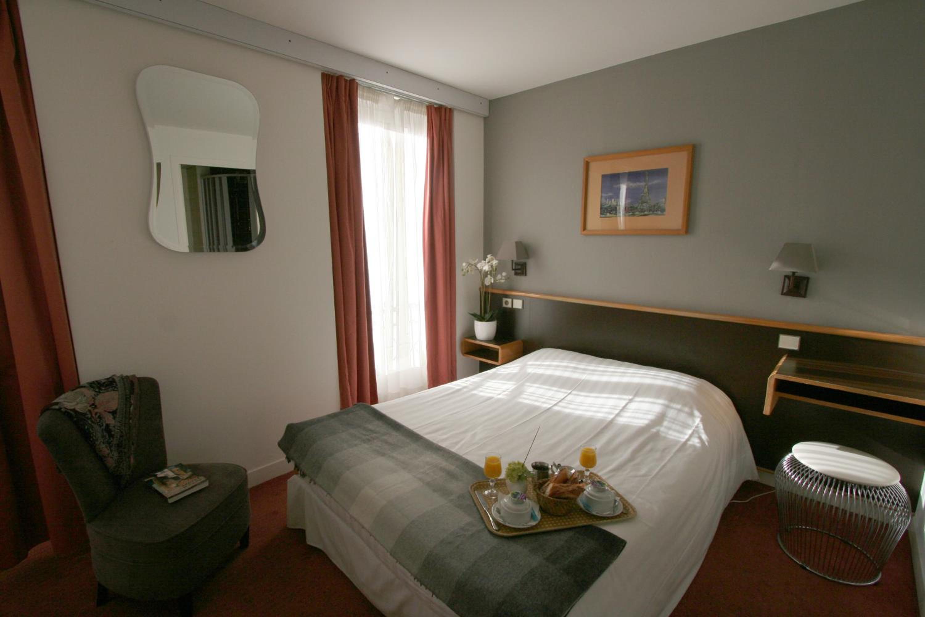 Double or Twin Room photo 1