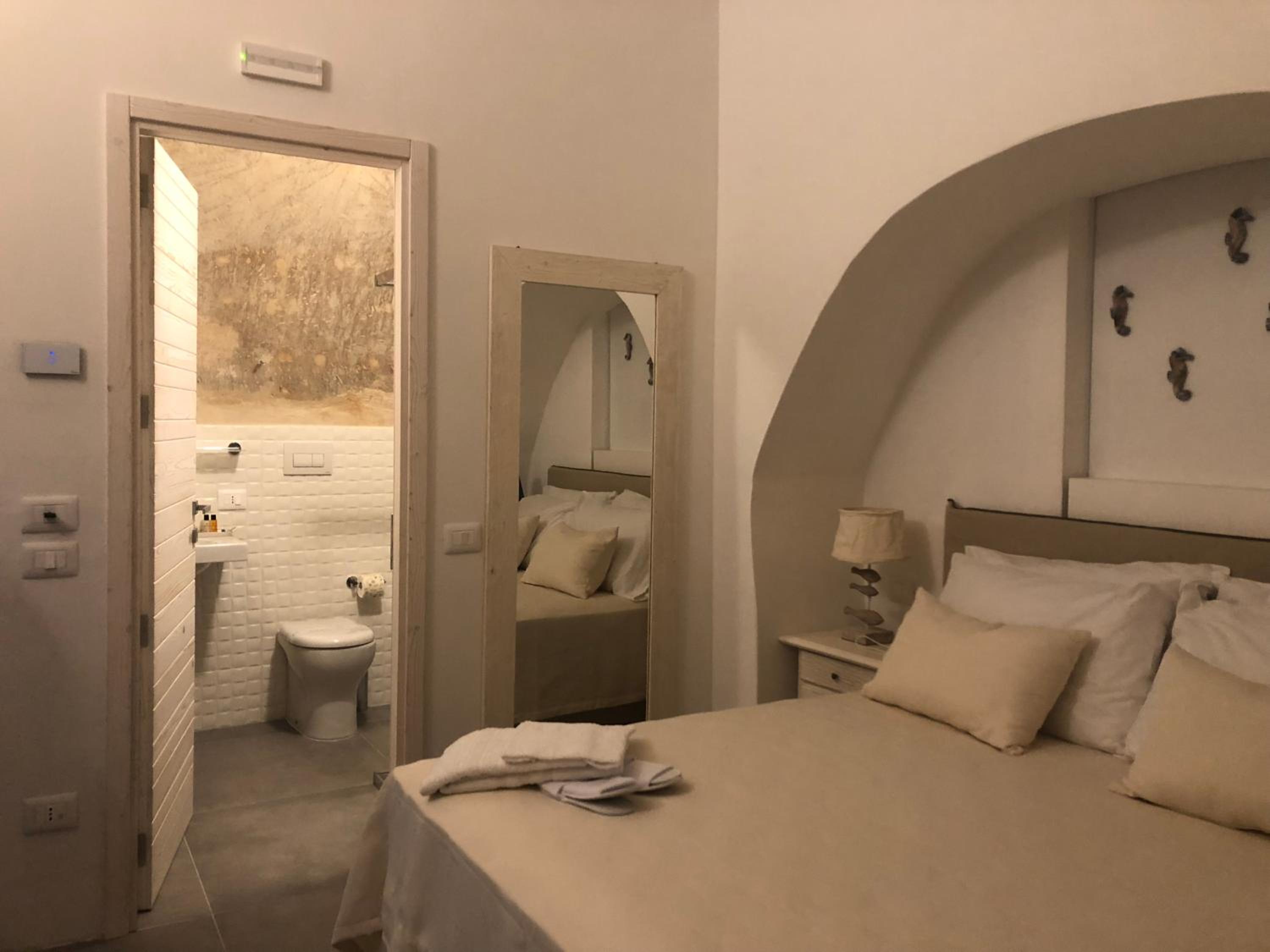 Double Room photo 3