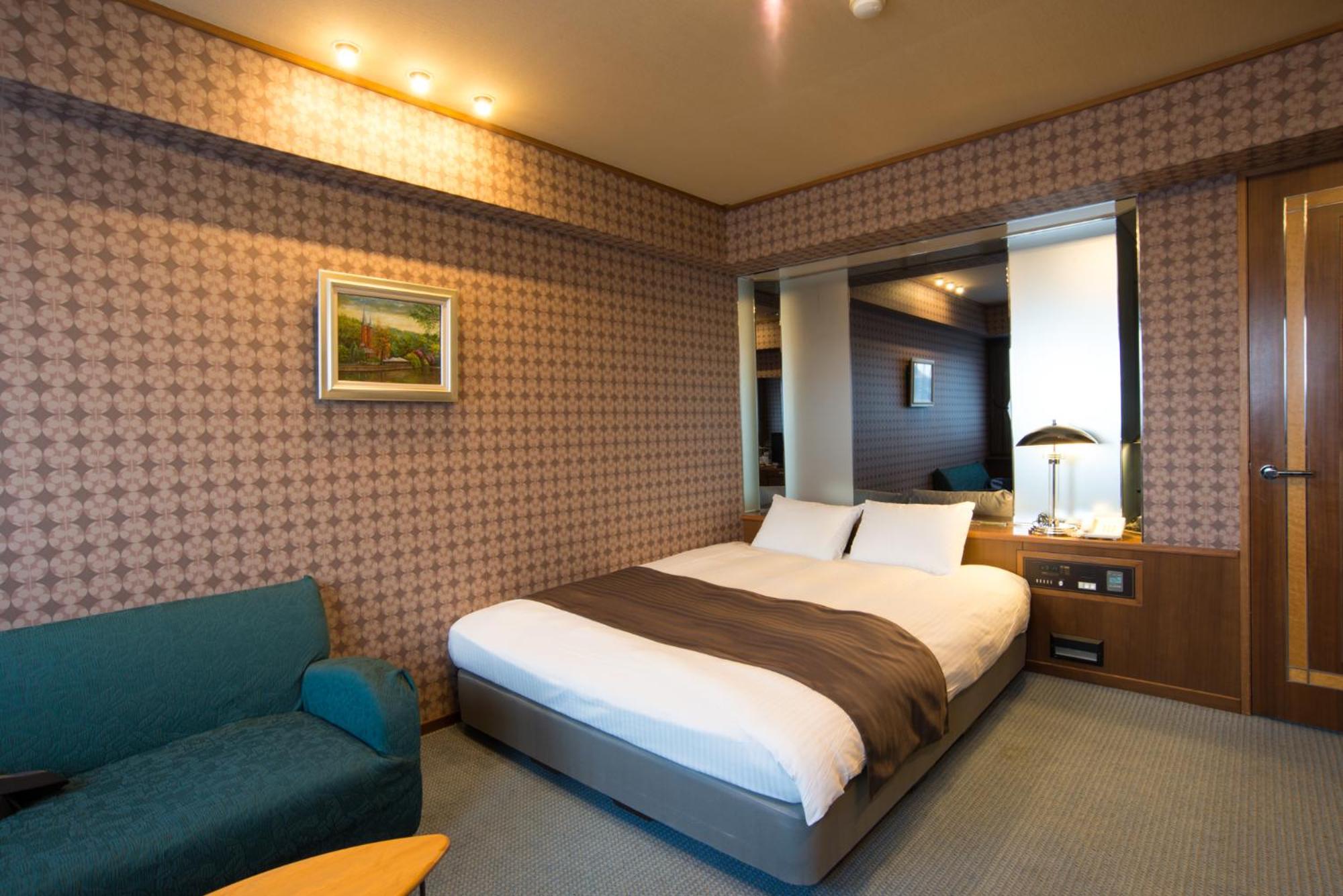 Double Room - Photo 2
