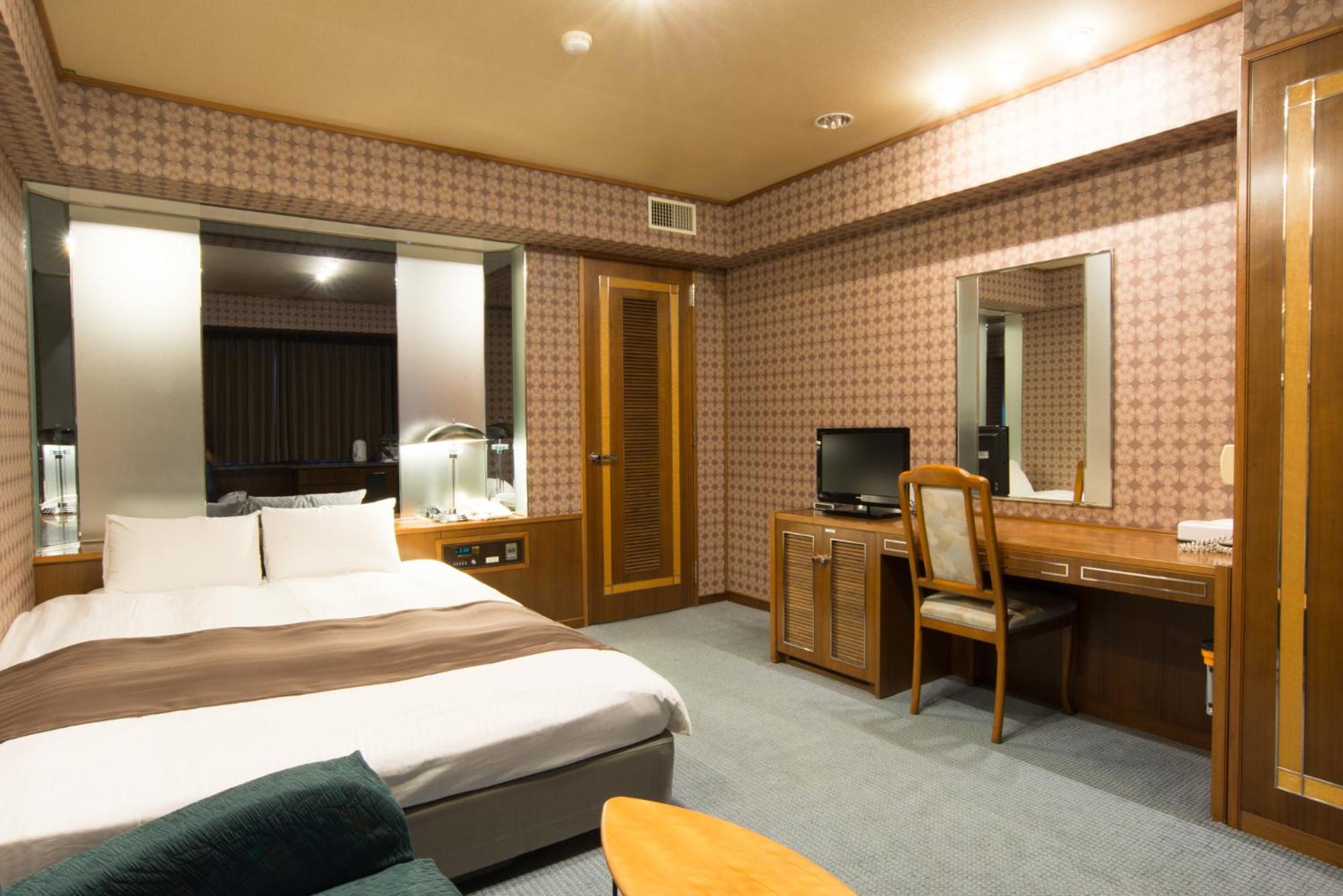 Double Room - Photo 1