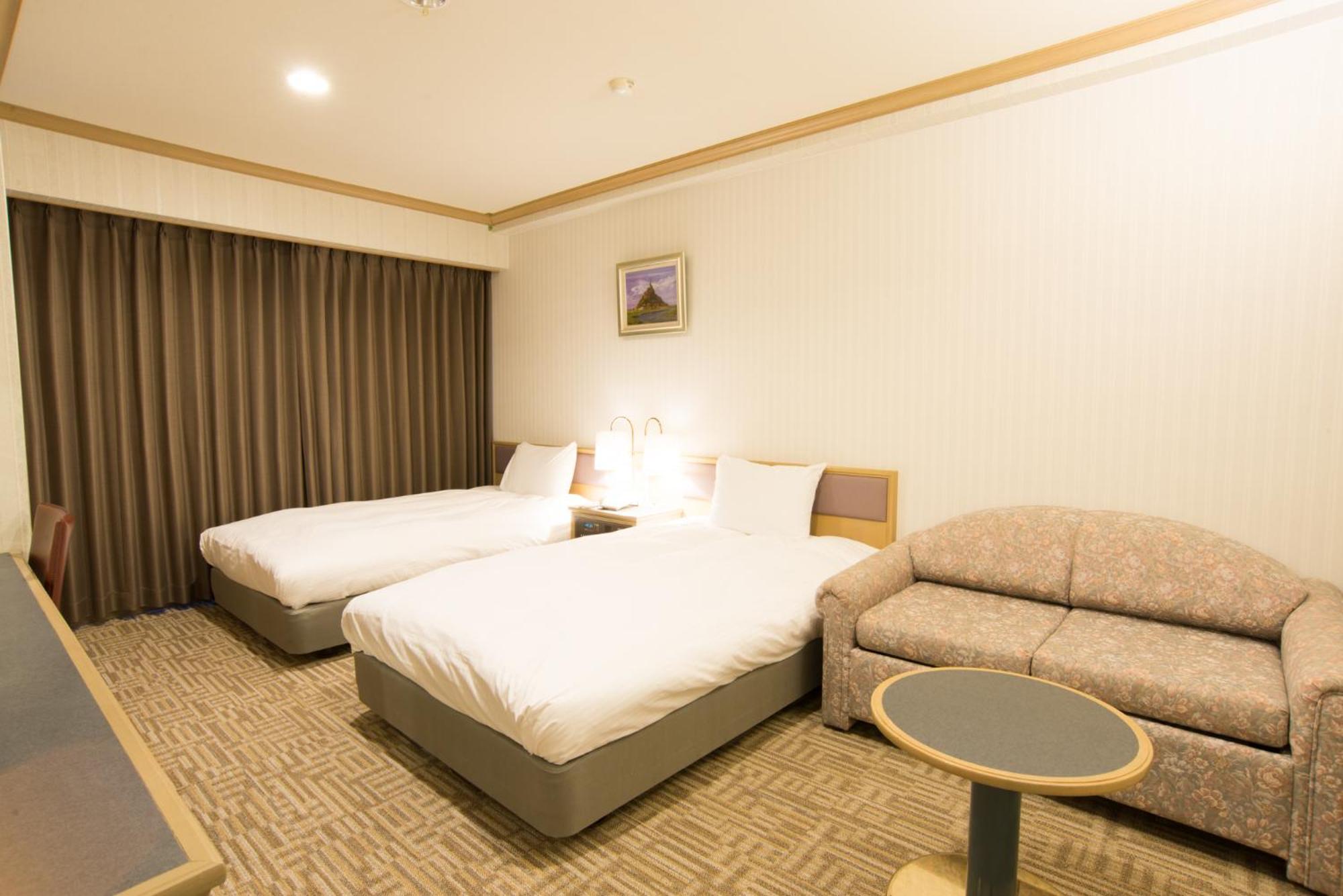 Deluxe Double or Twin Room - Photo 1