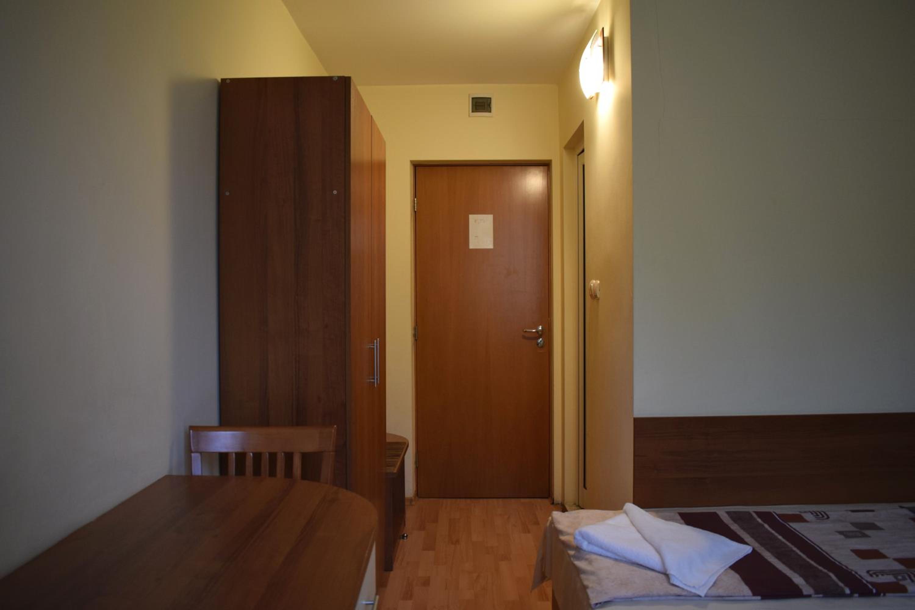 Twin Room photo 2