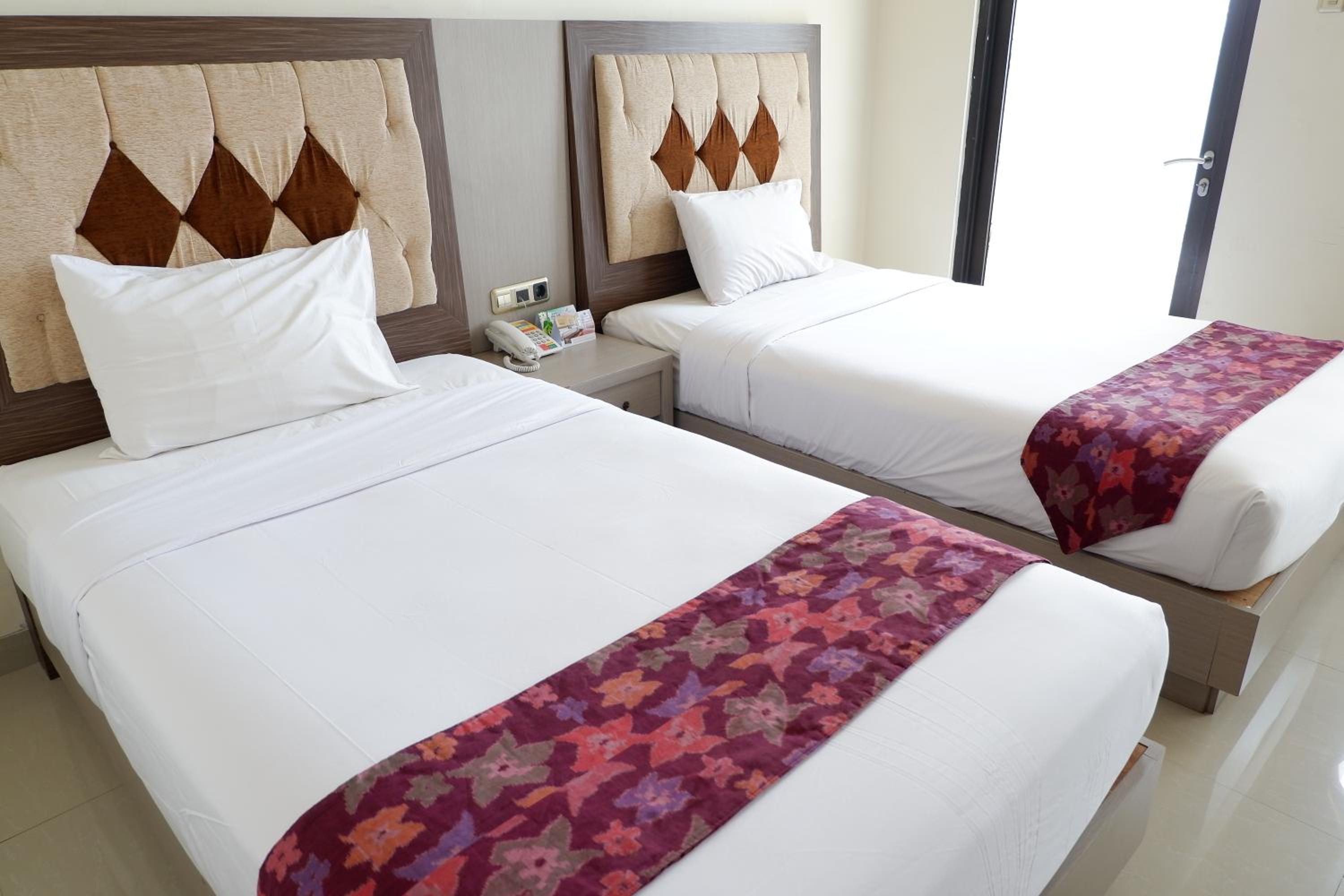 Superior Twin Room - Photo 1