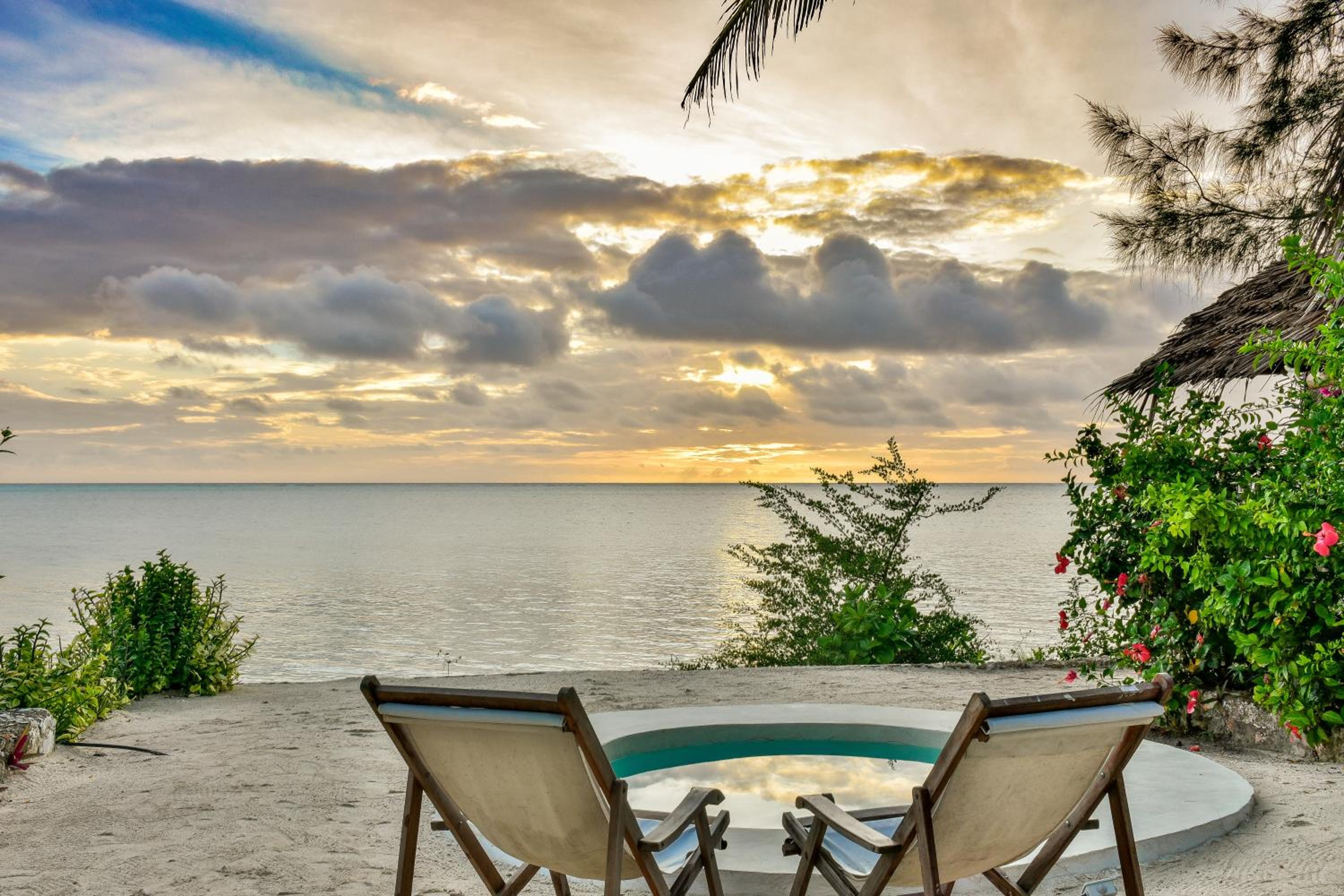 Front Sea View Suite with Private Pool - Photo 5