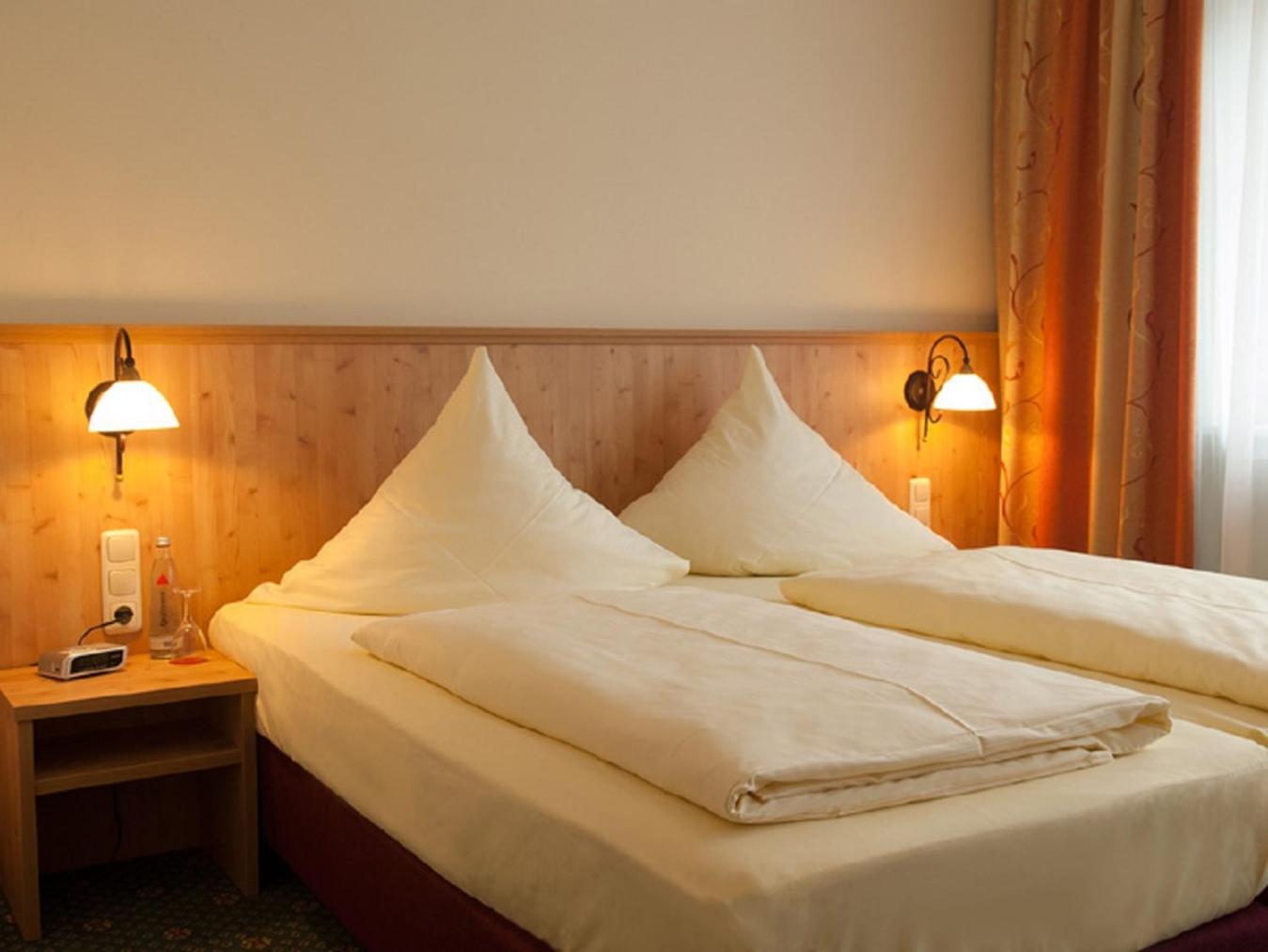Standard Double Room - Photo 1