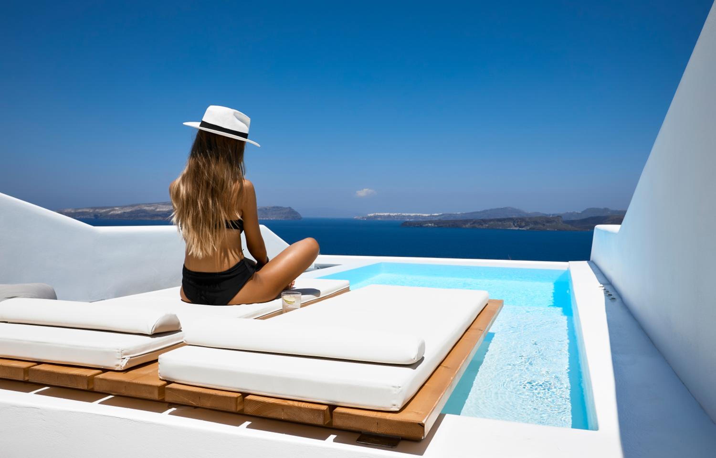 Honeymoon Suite with Infinity Heated Private Pool - Photo 24
