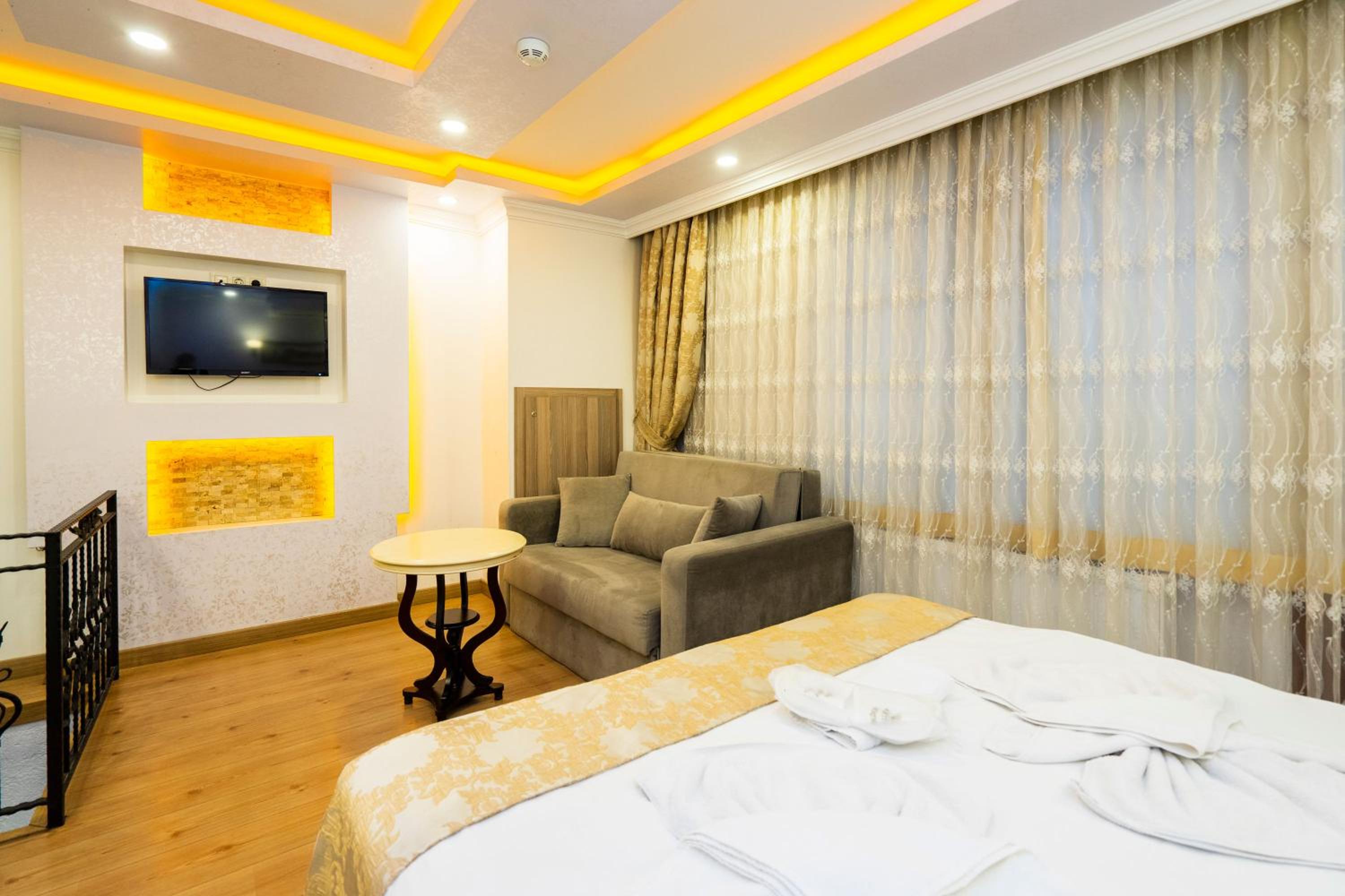 Duplex Apartment photo 3