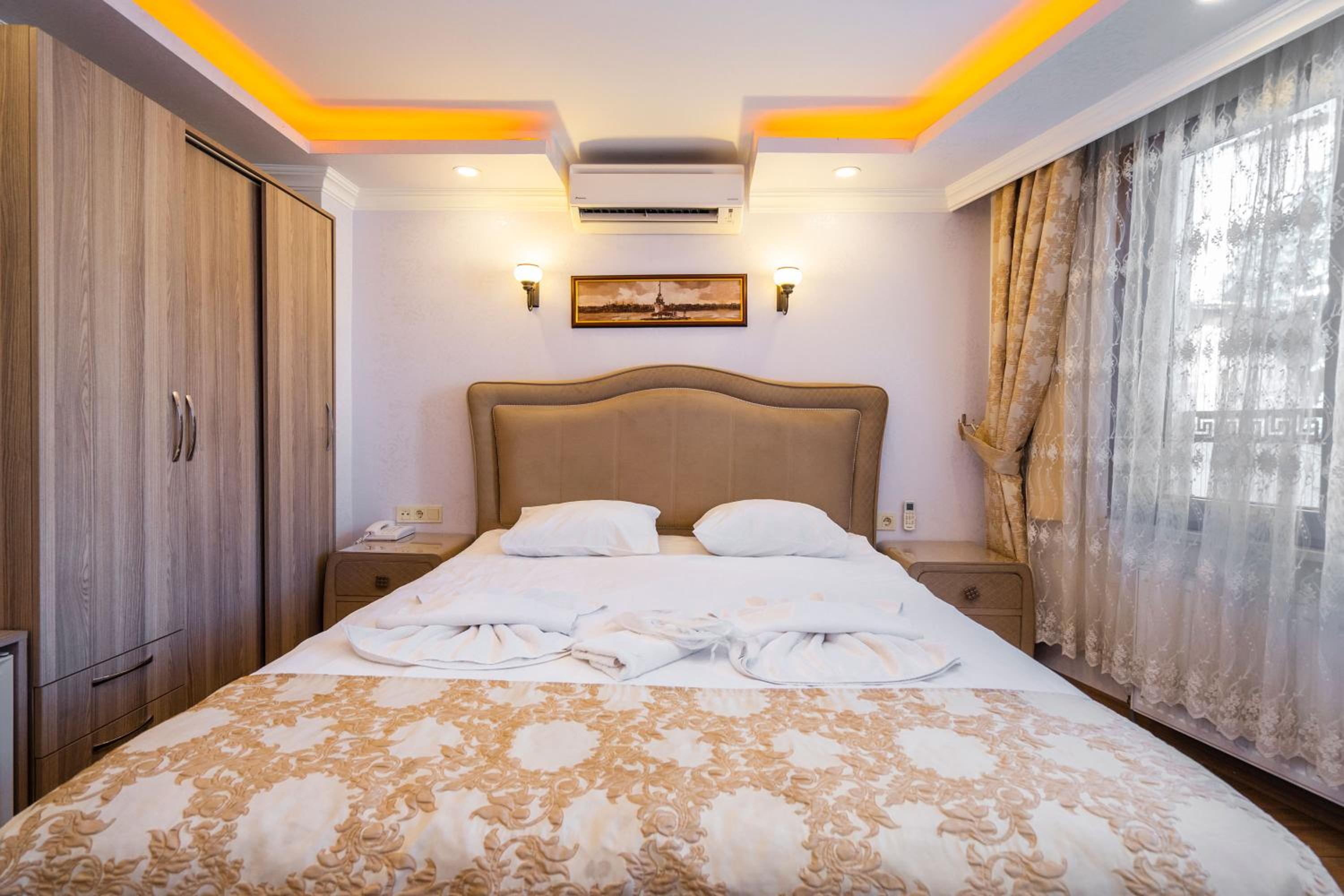 Comfort Triple Room photo 3