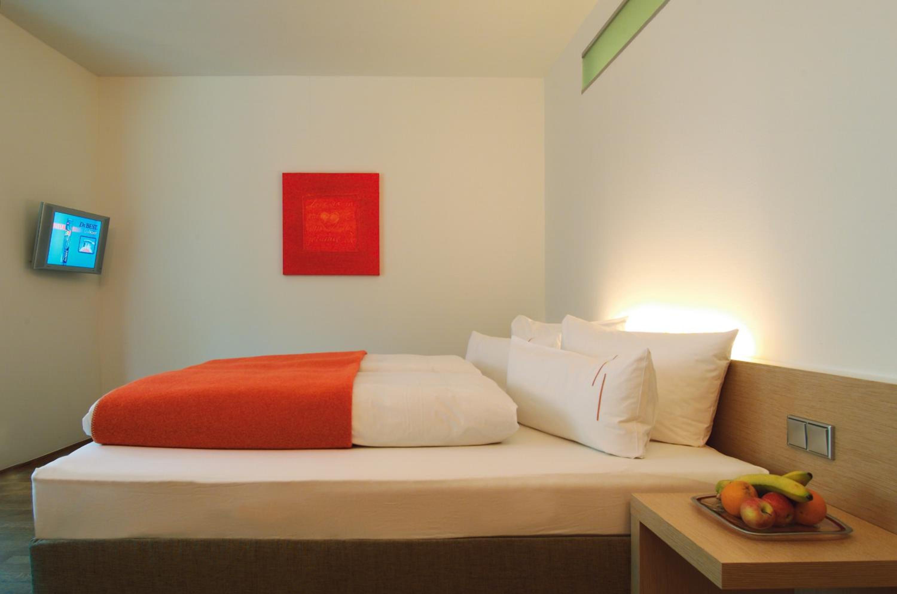 Double Room - Photo 6