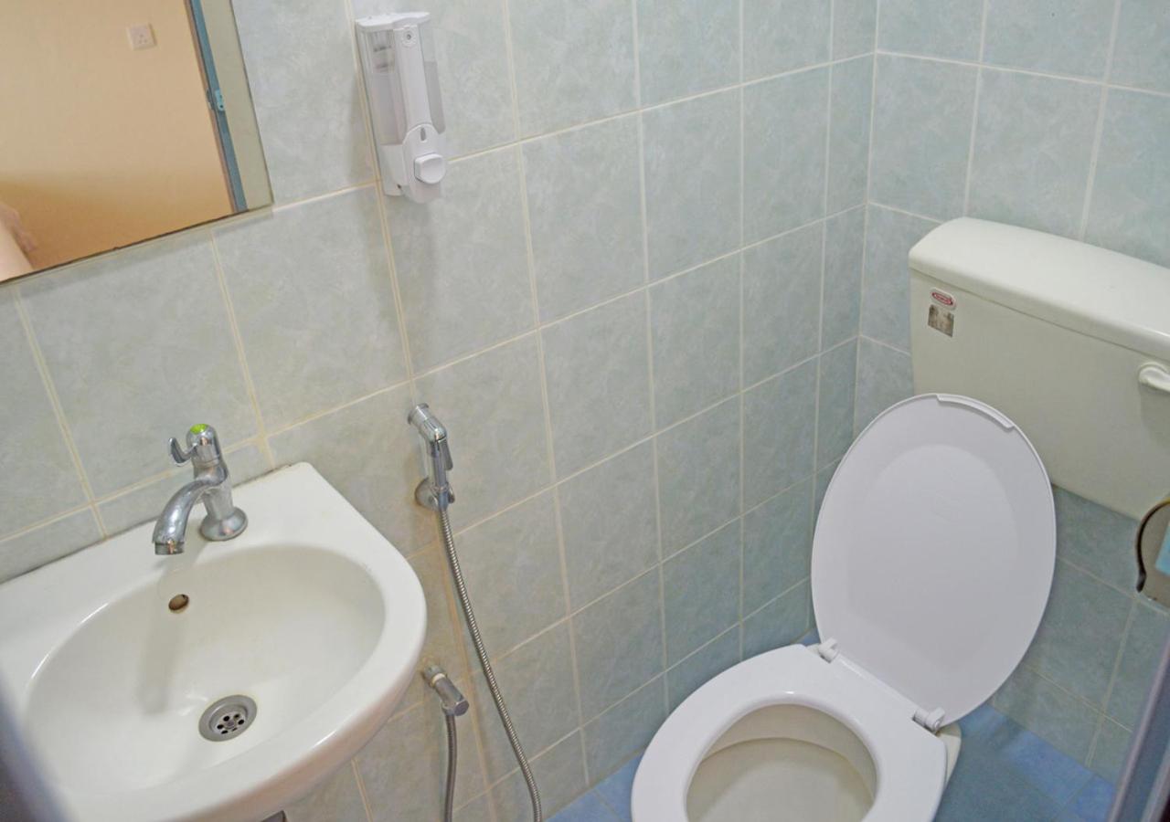 Basic Queen Room - Photo 3