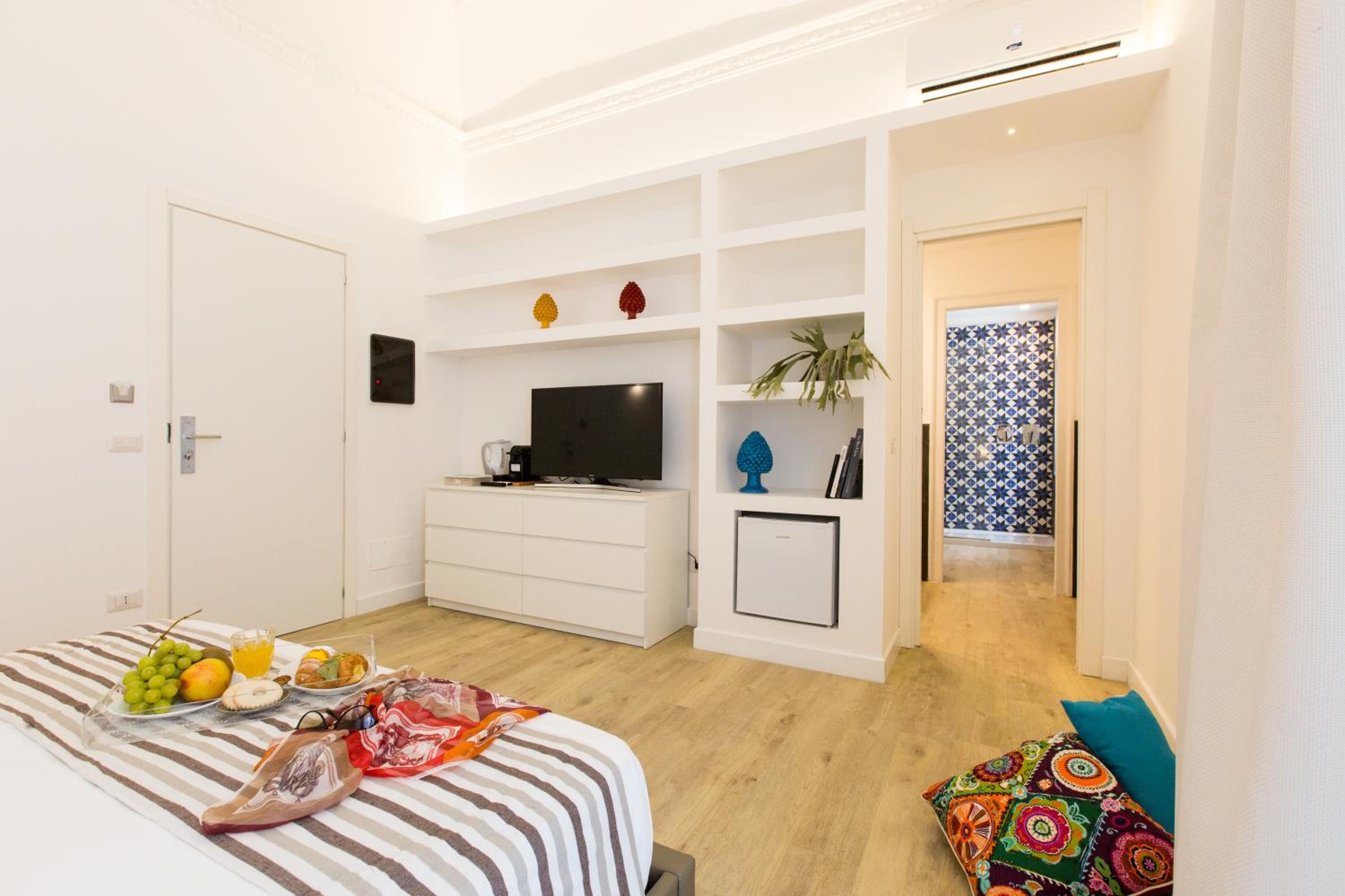 Standard Apartment - Photo 2