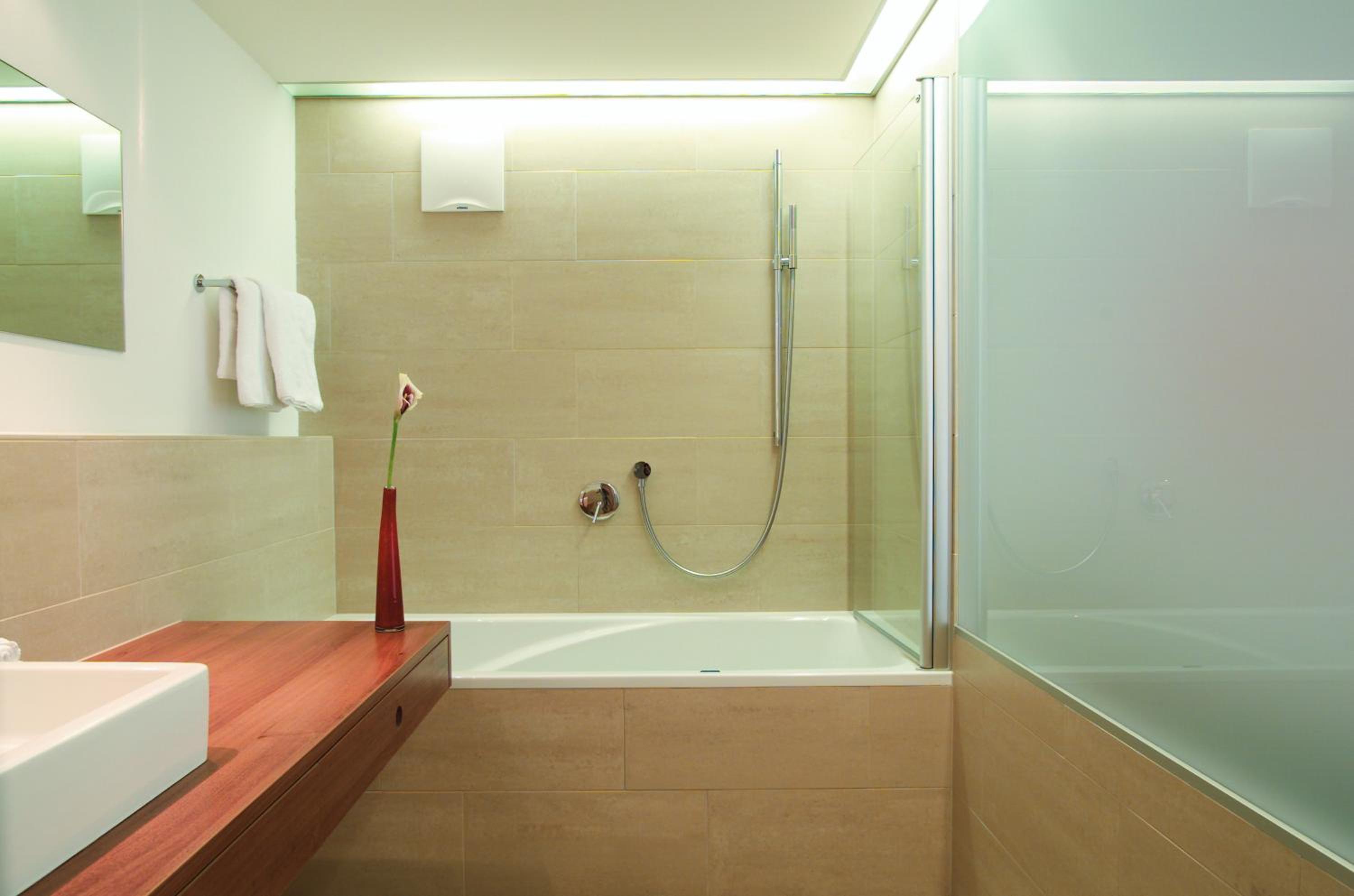 Double Room - Photo 5