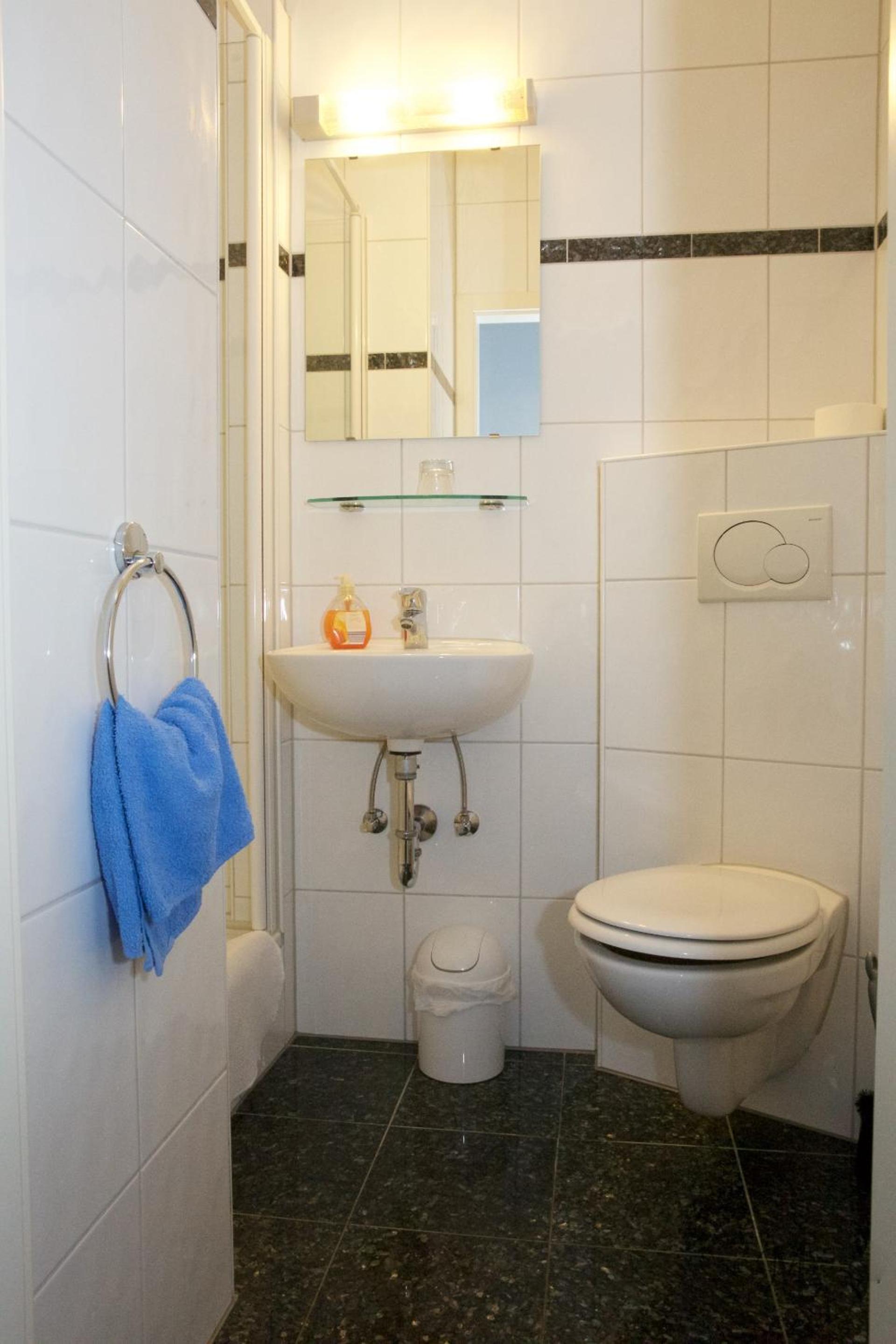 Standard Triple Room photo 2